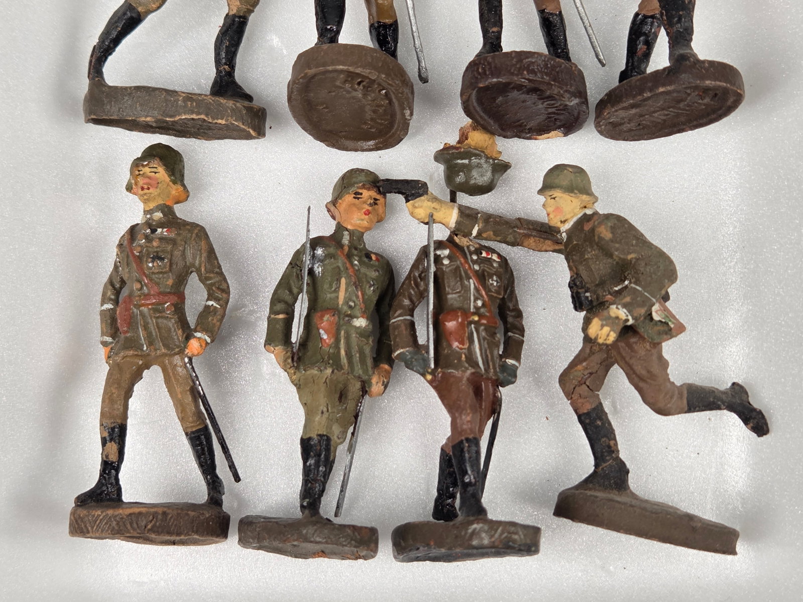 VARIOUS GERMAN ELASTOLIN COMPOSITION SOLDIERS - 3