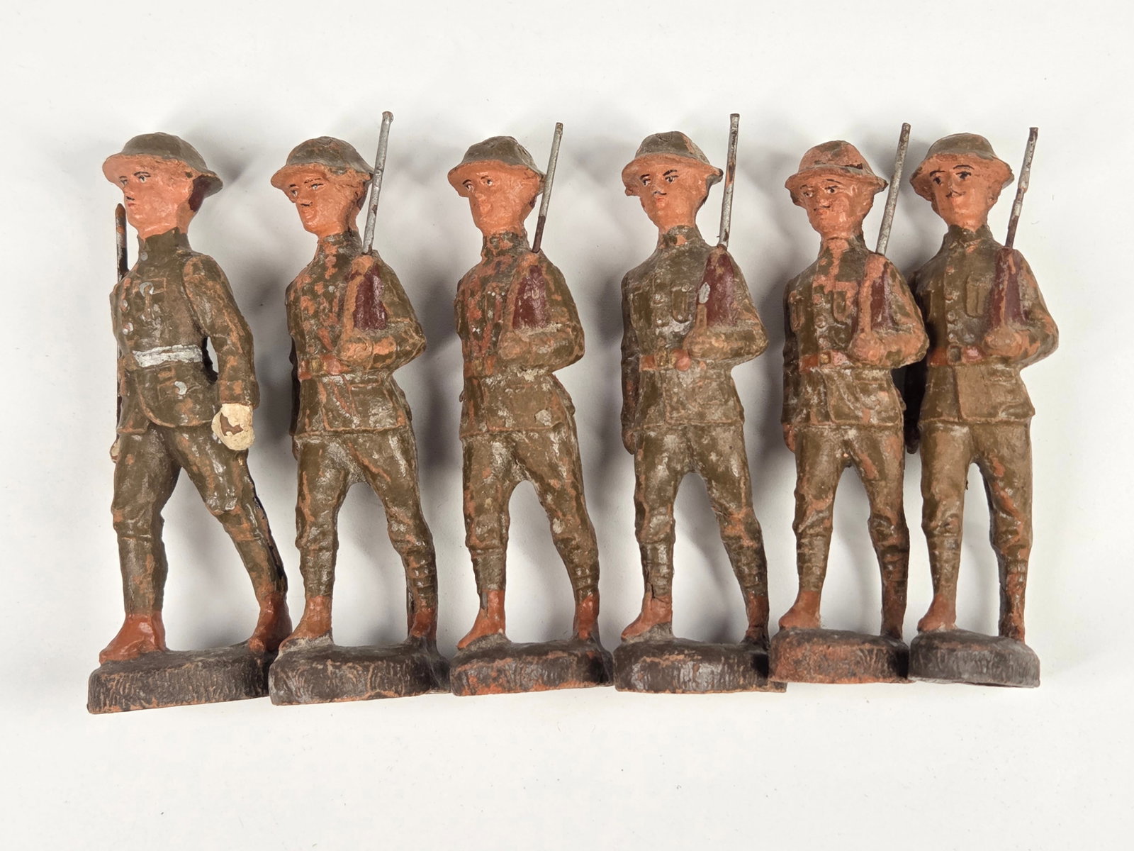 VARIOUS GERMAN ELASTOLIN COMPOSITION SOLDIERS: ALL REMAIN IN FAIR TO GOOD CONDITION, SOME NICER THAN OTHERS.