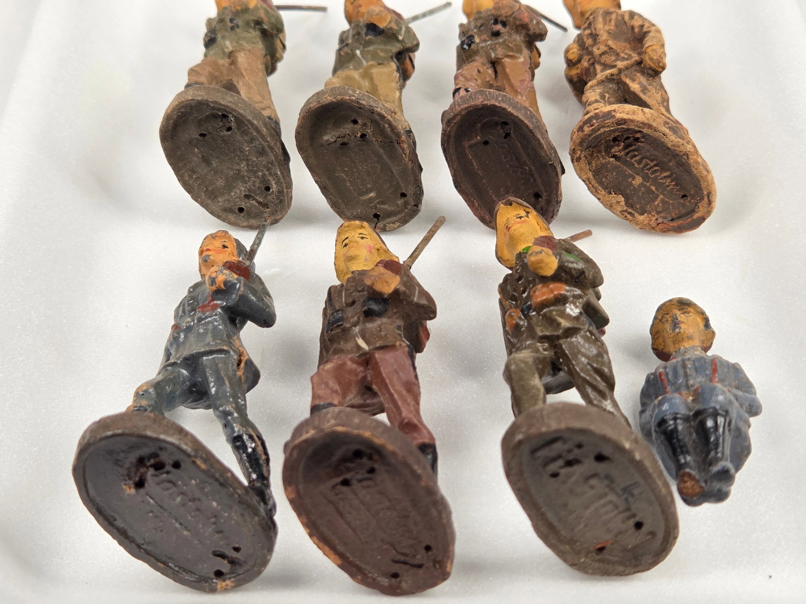 VARIOUS GERMAN ELASTOLIN COMPOSITION SOLDIERS - 4
