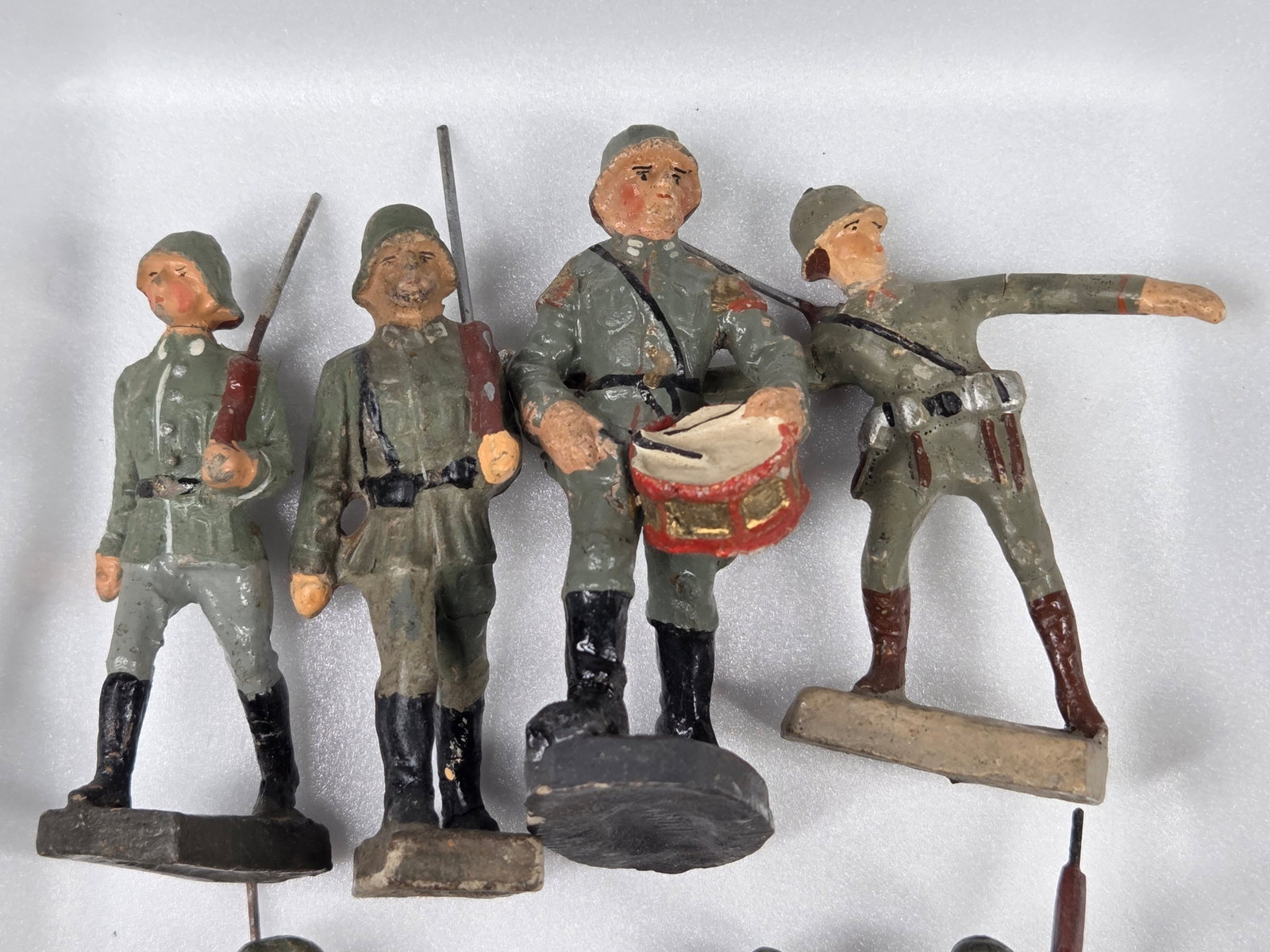 VARIOUS BRAND GERMAN COMPOSITION SOLDIERS - 2
