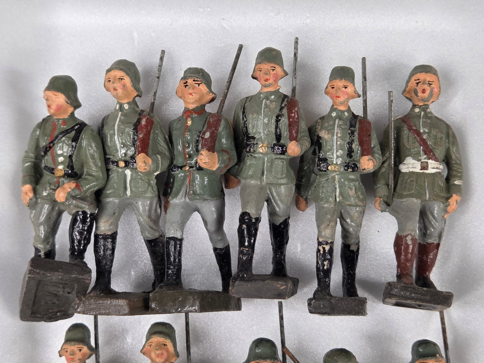 VARIOUS BRAND GERMAN COMPOSITION SOLDIERS - 2