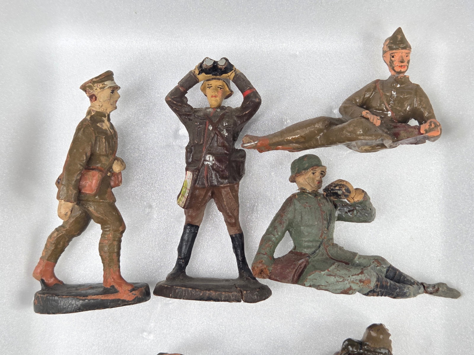 VARIOUS COMPOSITION HAND PAINTED SOLDIERS - 2