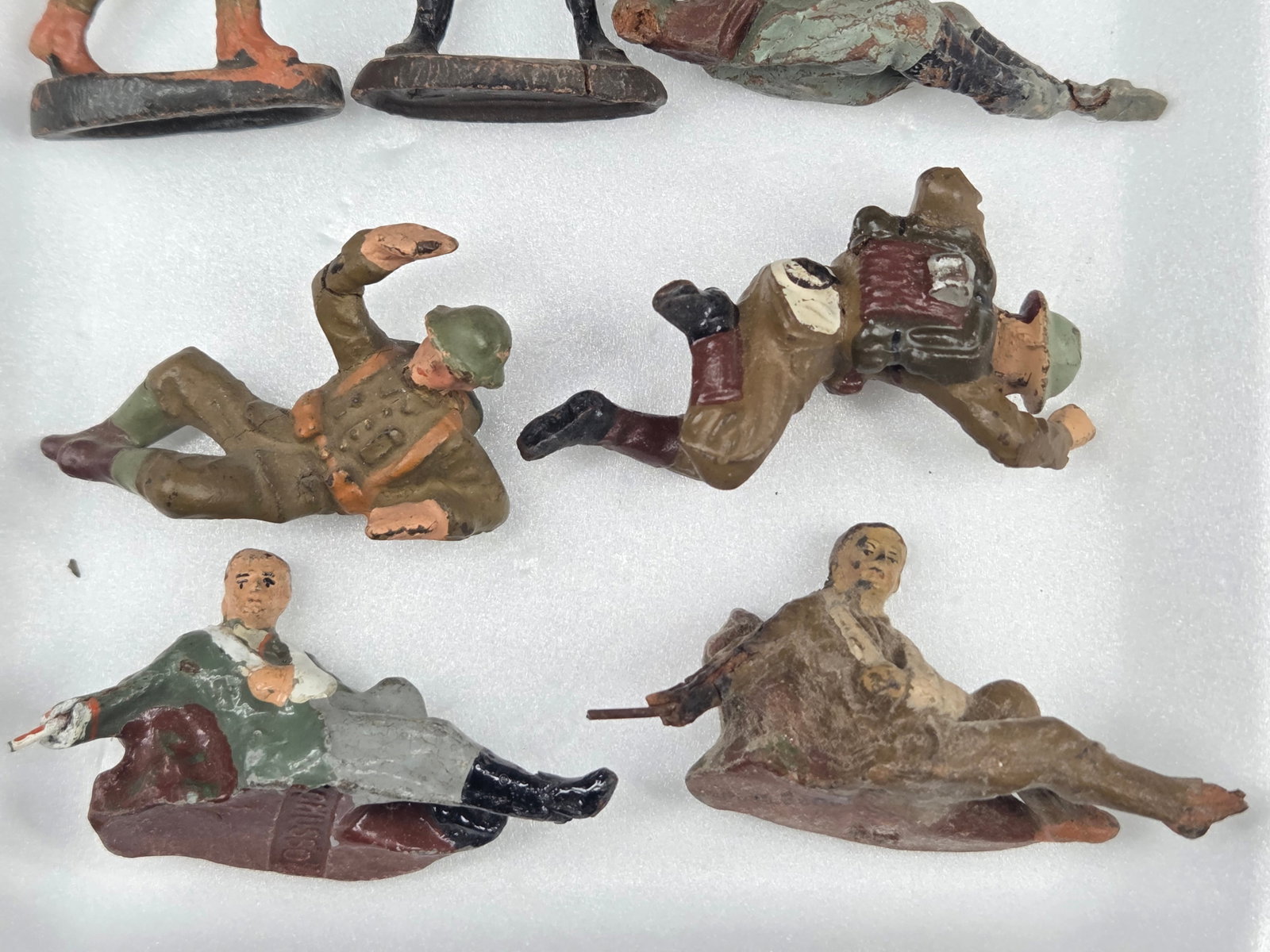 VARIOUS COMPOSITION HAND PAINTED SOLDIERS - 3