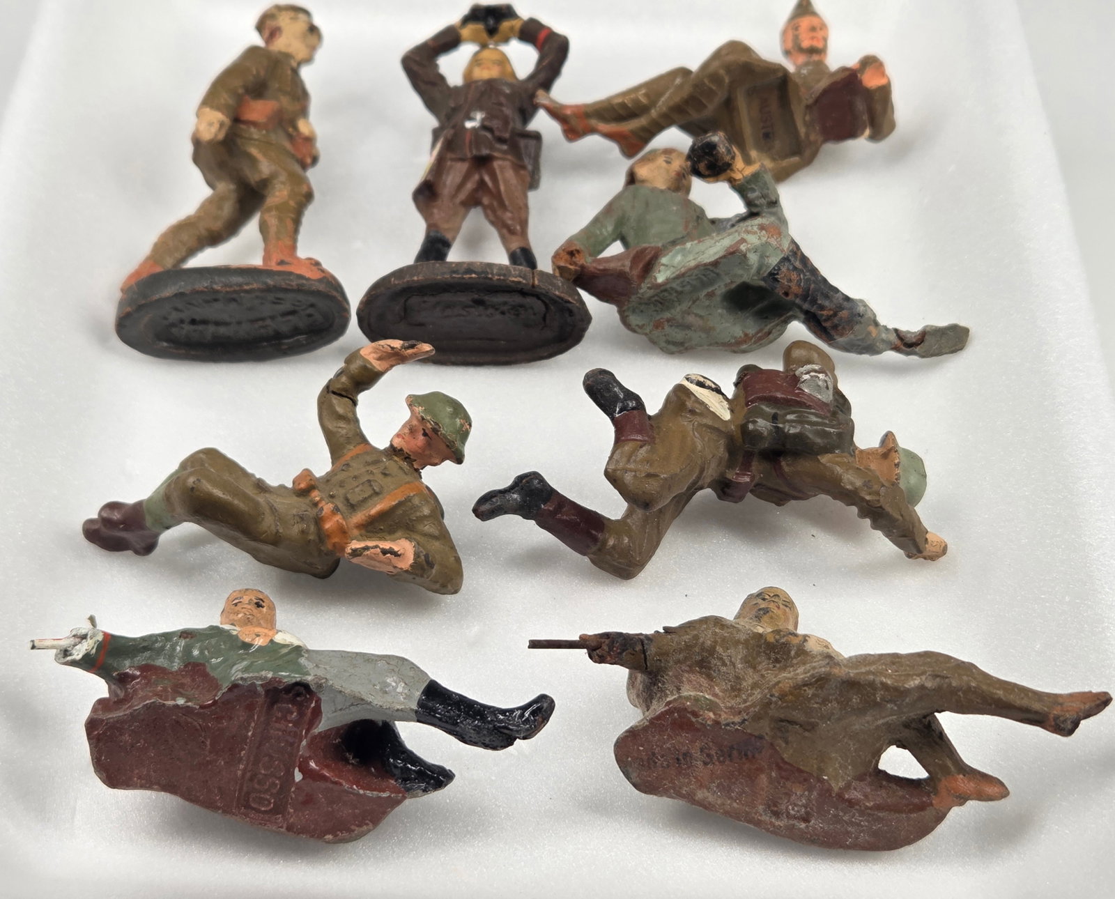 VARIOUS COMPOSITION HAND PAINTED SOLDIERS - 4