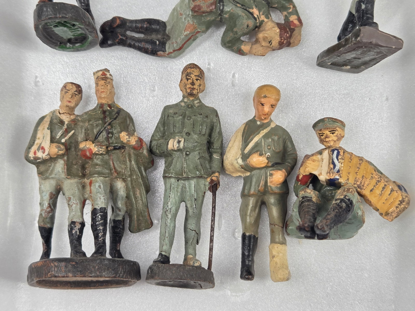 VARIOUS COMPOSITION HAND PAINTED SOLDIERS - 3