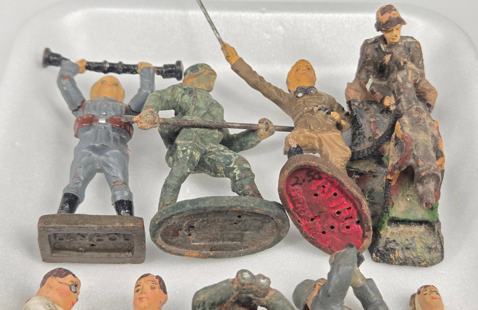 VARIOUS BRAND GERMAN COMPOSITION SOLDIERS - 4