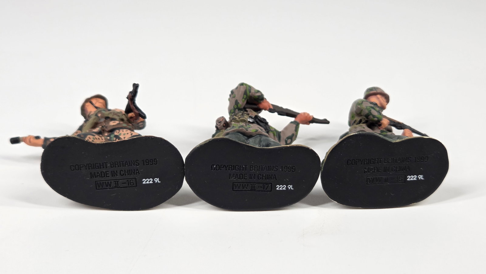 3) BRITAIN WWII SOLDIERS - 6