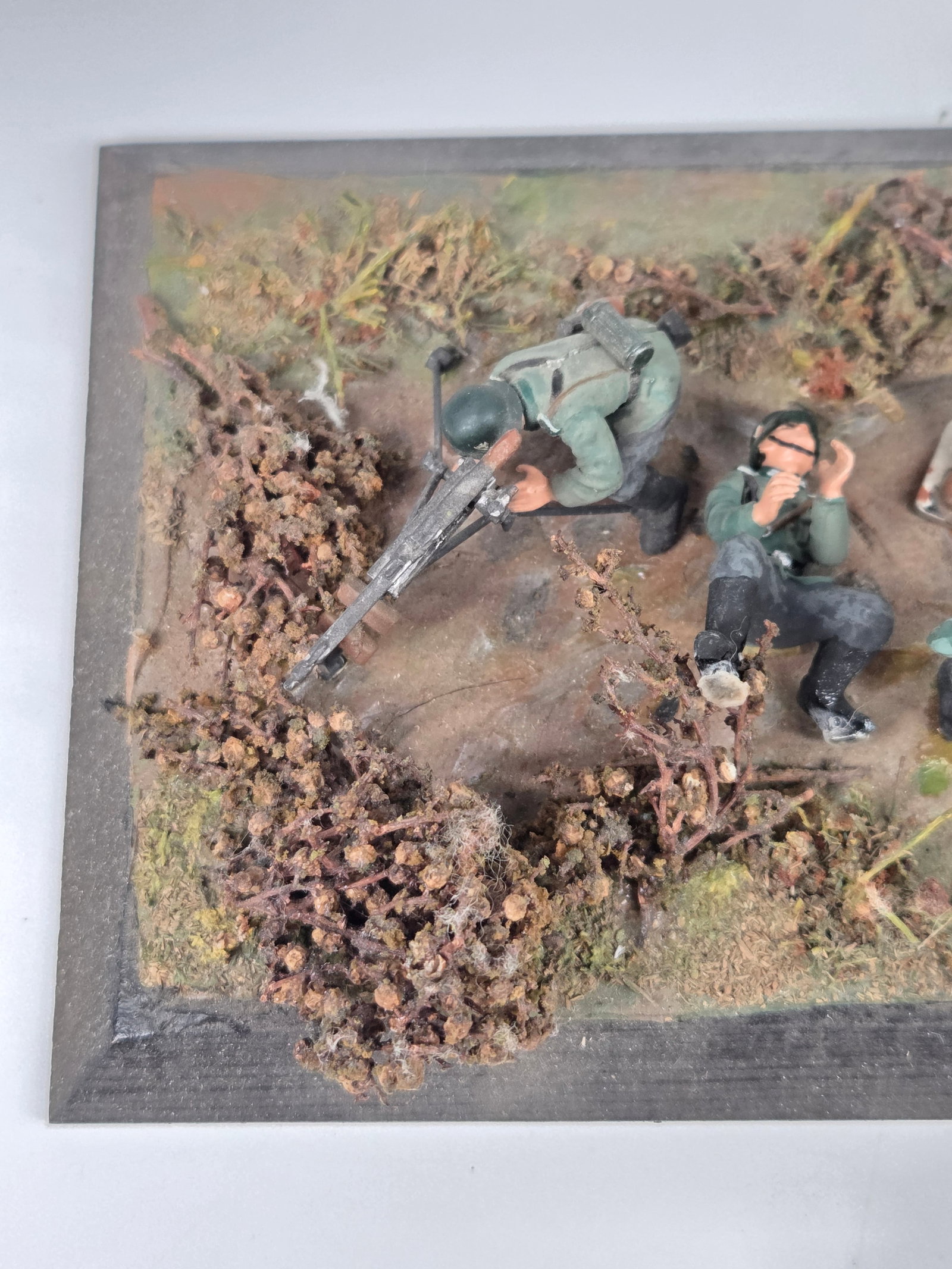 GERMAN LEAD SOLDIER DIORAMA - 3