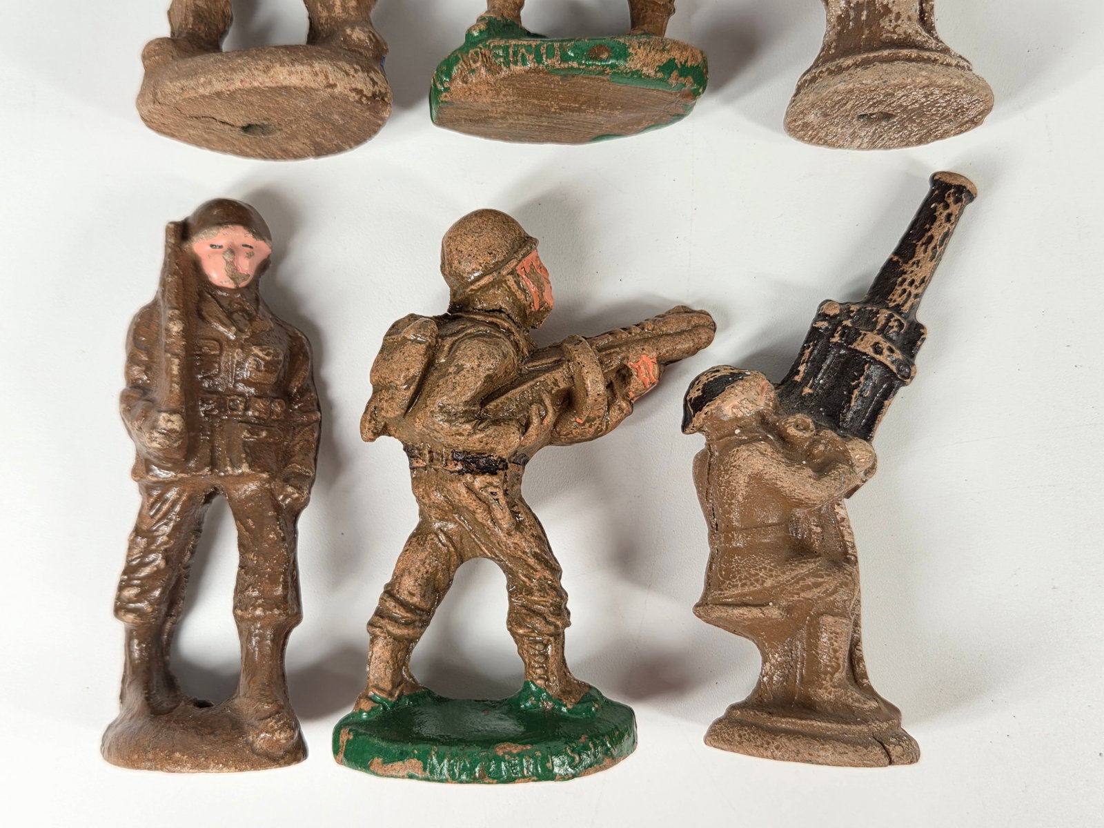 6) VINTAGE PAINTED COMPOSITION SOLDIERS - 3