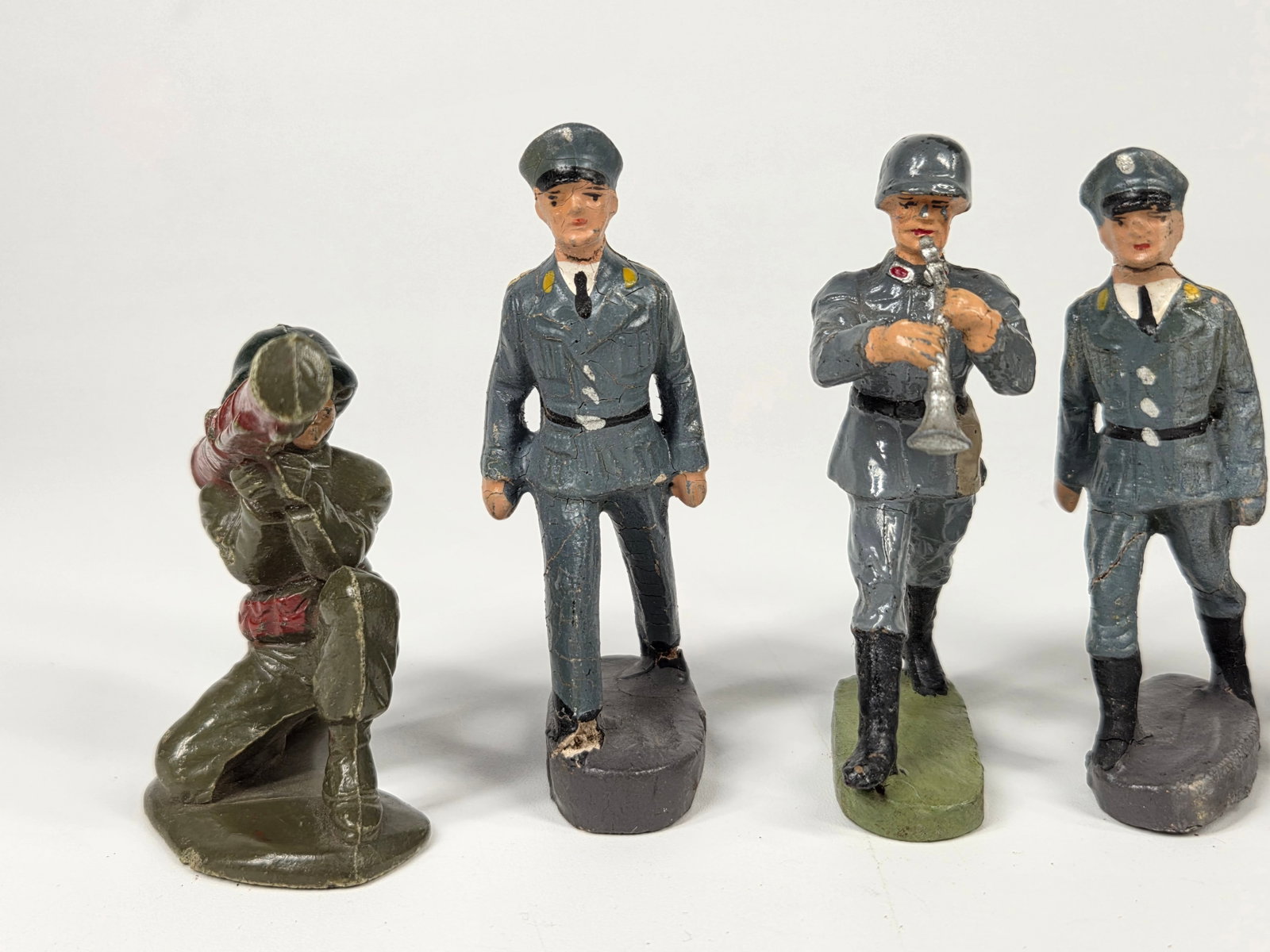 5) VARIOUS BRAND / SCALE COMPOSITION SOLDIERS - 2