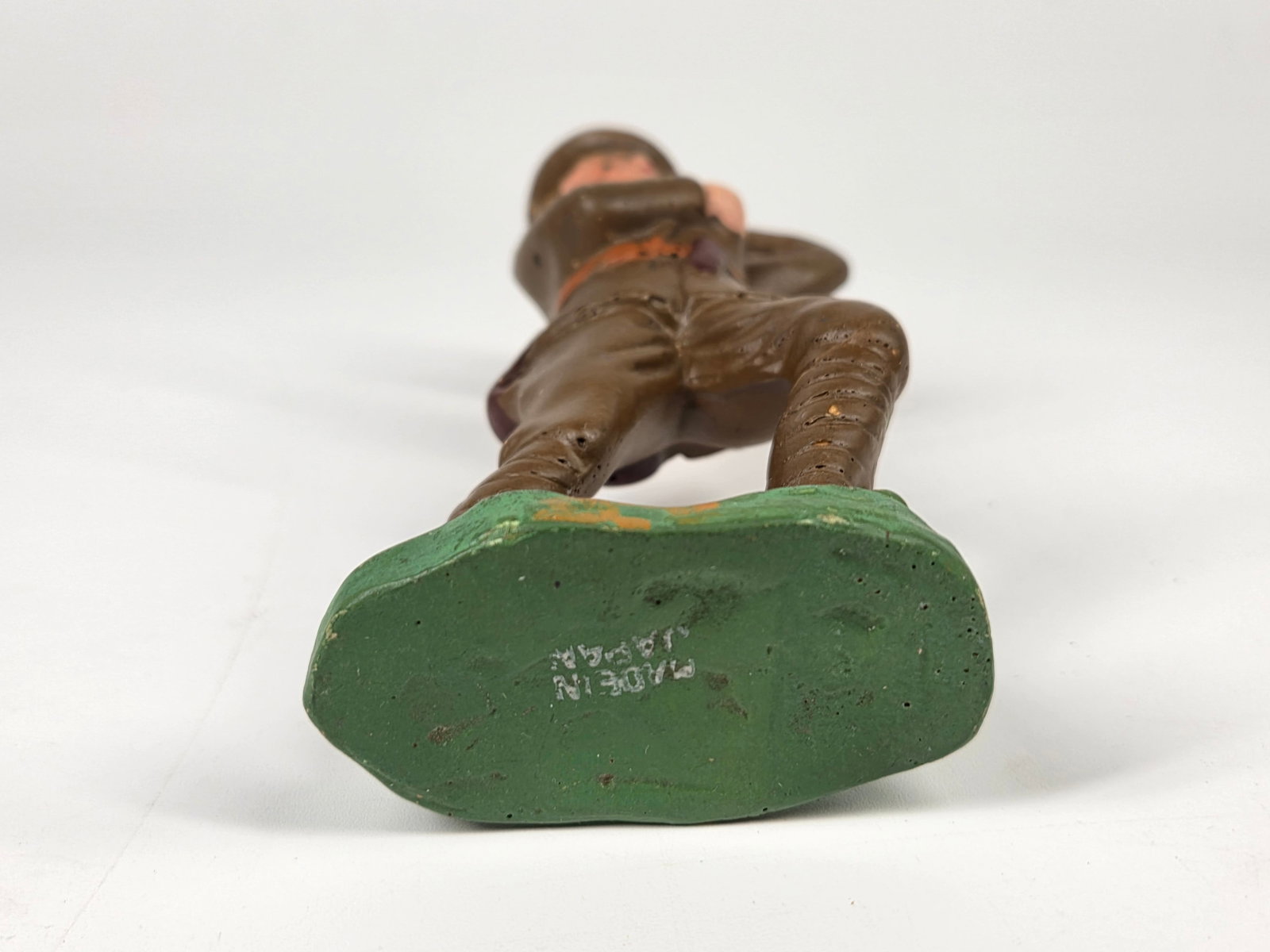 WWI COMPOSITION SOLDIER W/ US FLAG - 4