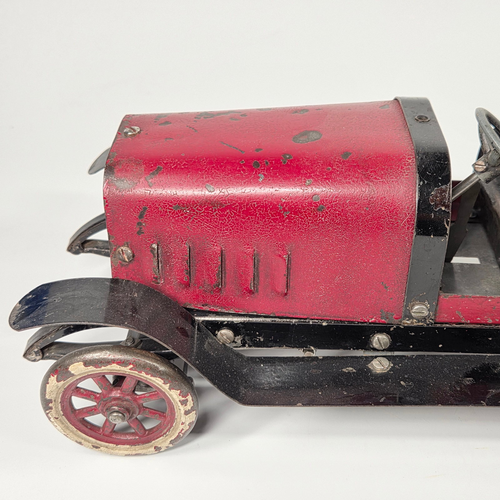 STRUCTO CLOCKWORK PRESSED STEEL DUMP TRUCK - 3