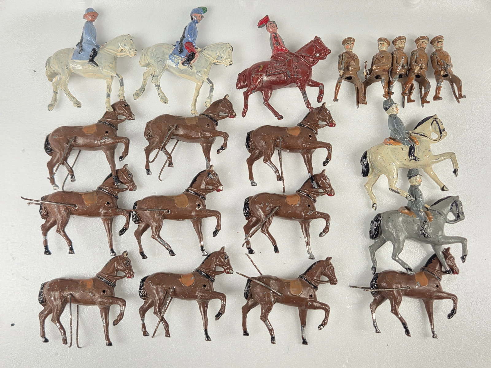 VARIOUS DRIVING TEAM HORSES & SOLDIERS RIDERS: ALL REMAIN IN GOOD CONDITION SHOWING SOME TYPICAL WEAR, PAINT LOSS