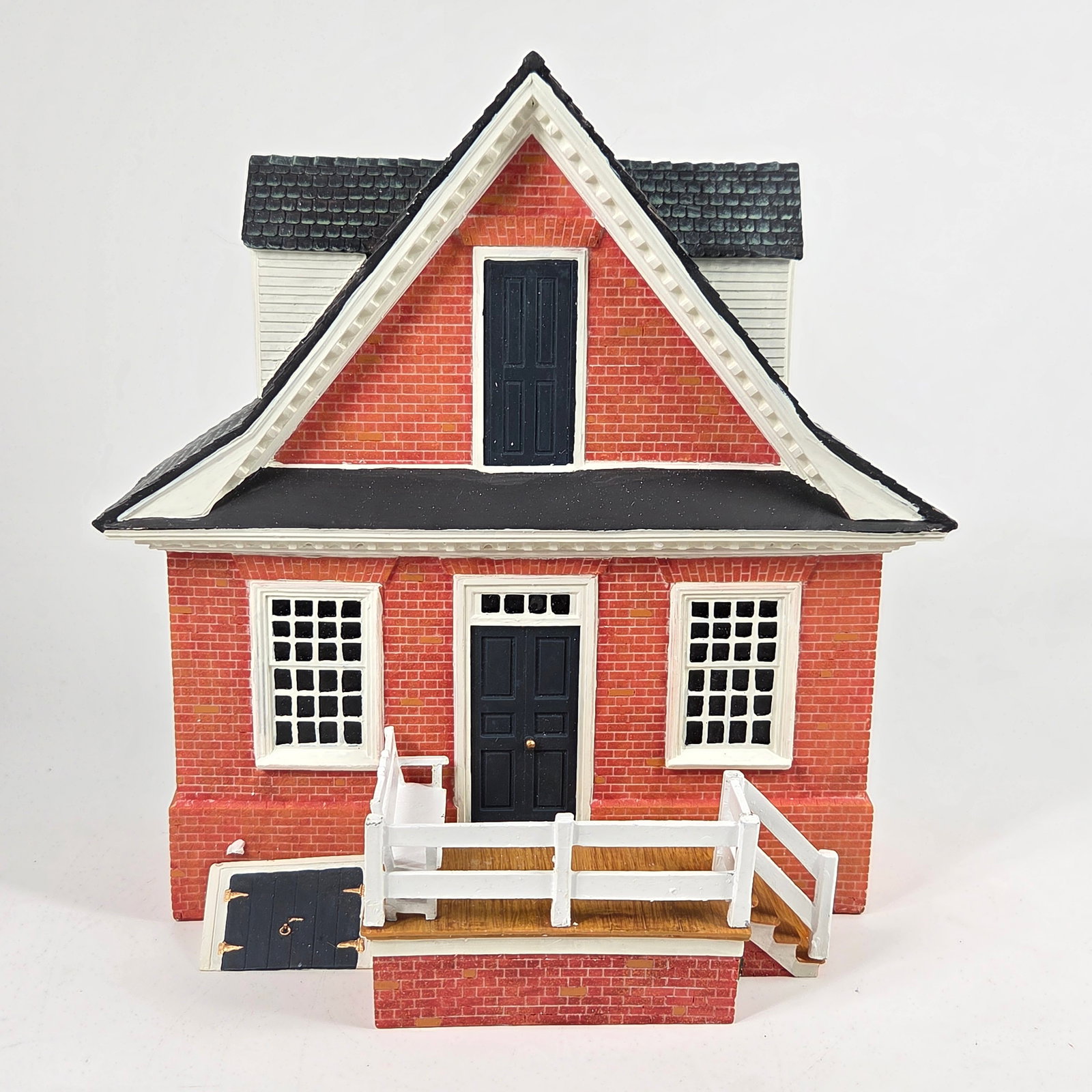FRONTLINE FIGURES RESIDENTIAL BRICK HOUSE FACADE (1 of 4)