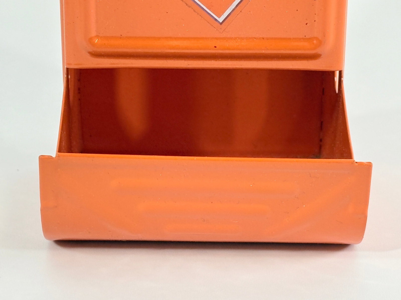 CUSTOM ALLIS CHALMERS TRACTOR MATCH BOX HOLDER - 3