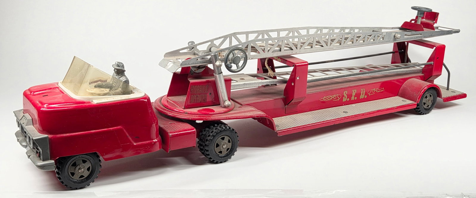 STRUCTO PRESSED STEEL FIRE DEPARTMENT LADDER TRUCK (1 of 6)