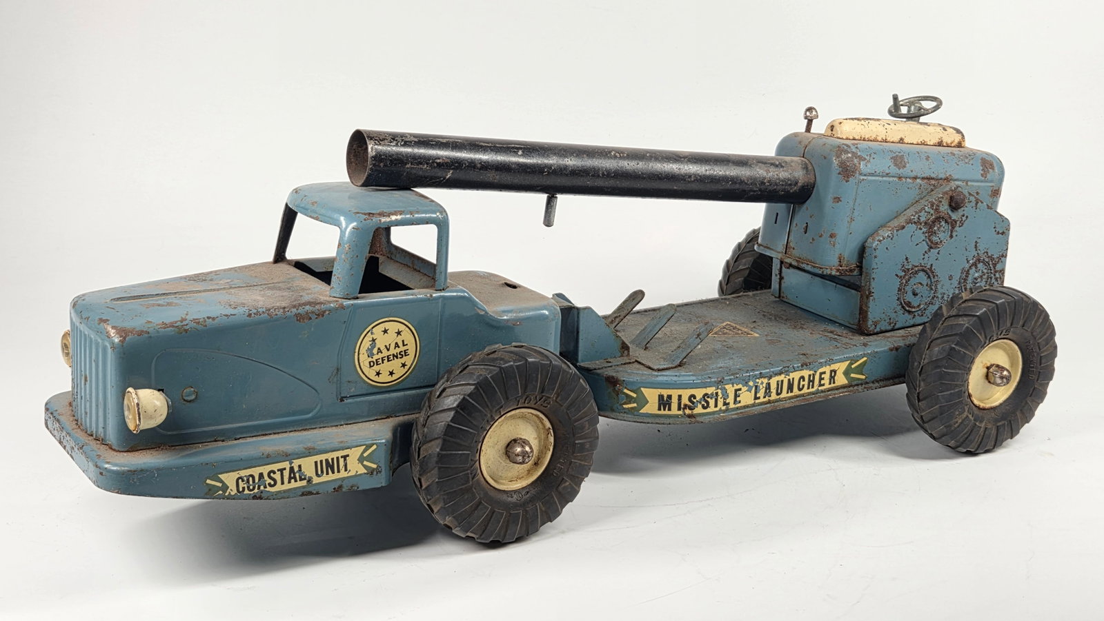 NYLINT PRESSED STEEL COASTAL UNIT MISSILE LAUNCHER