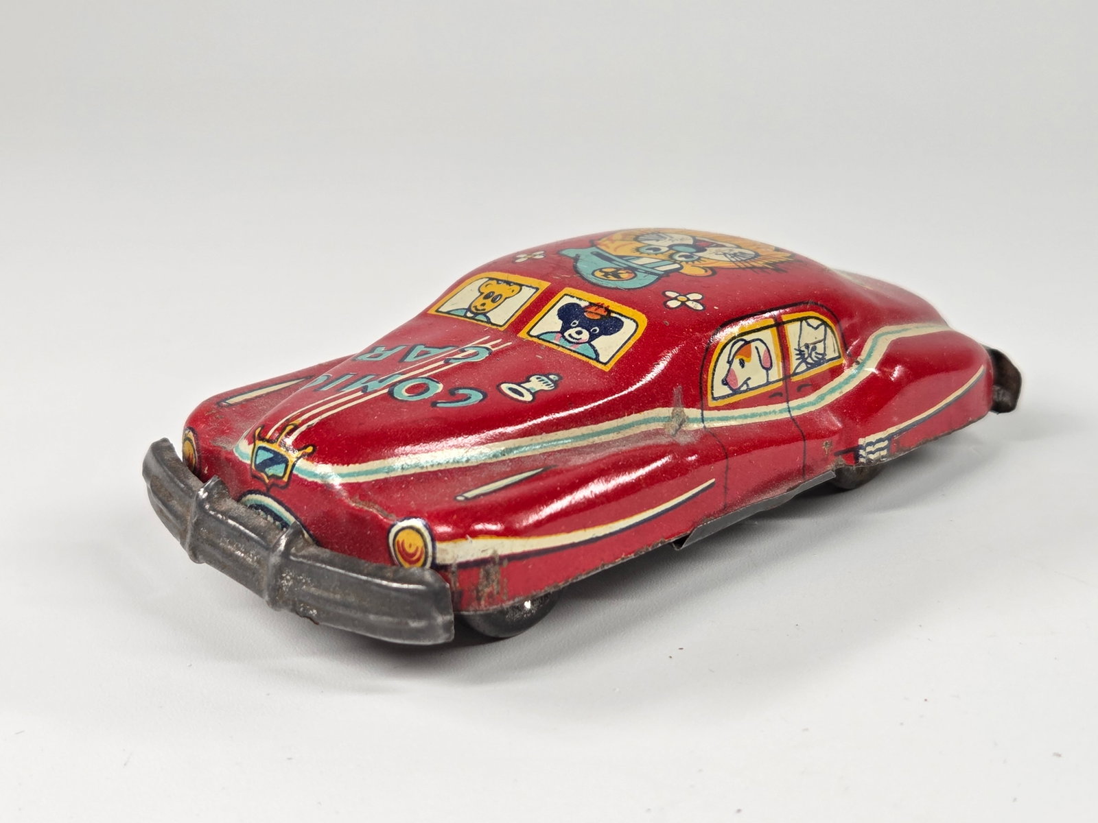SMALL JAPAN TIN LITHO COMIC CAR