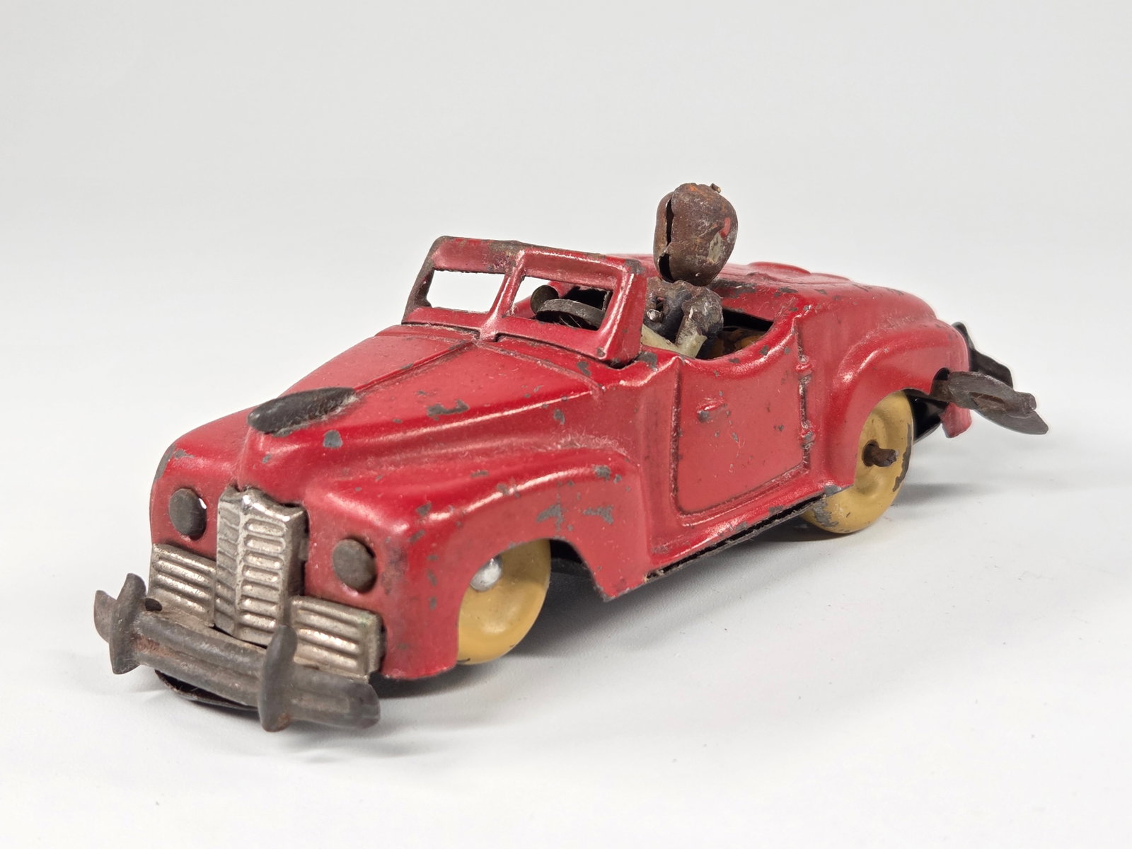 OCCUPIED JAPAN TIN WIND UP CONVERTIBLE W/ DRIVER