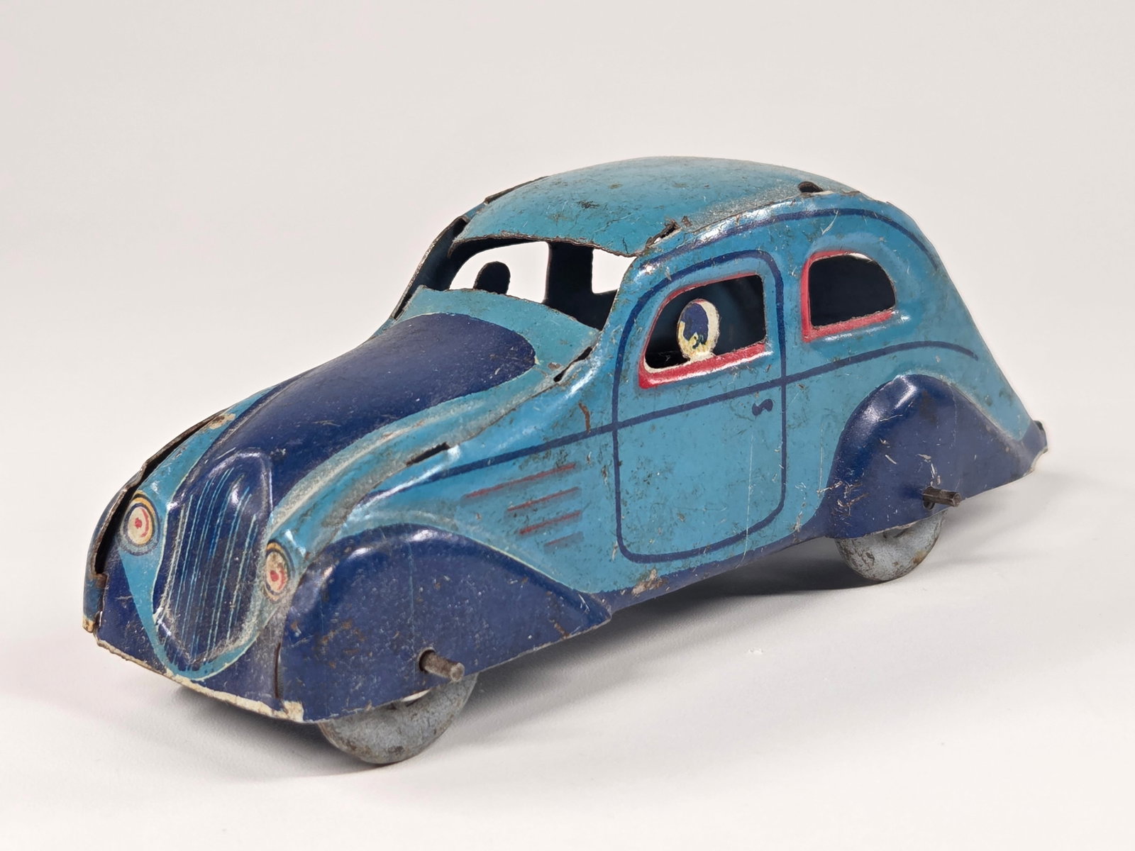 SMALL ANTIQUE TIN LITHO CHRYSLER AIRFLOW - BLUE