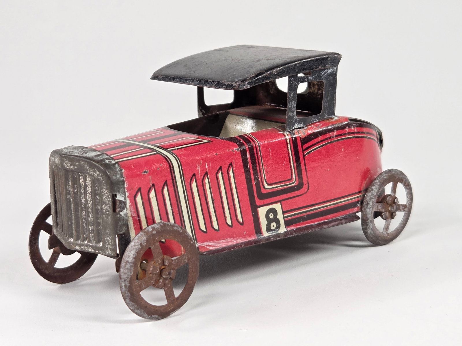 SMALL GERMAN PENNY TOY STYLE RACE CAR: REMAINS IN FAIR TO GOOD CONDITION, SHOWING SOME TYPICAL WEAR.