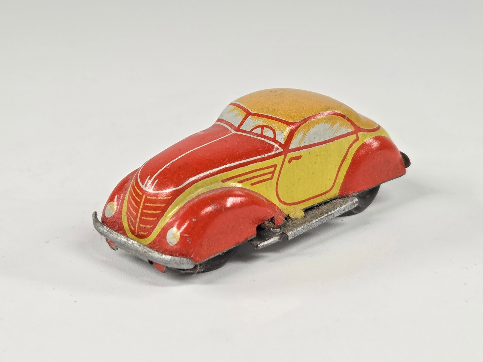 US ZONE GERMANY TIN LITHO WIND UP CAR - RED (1 of 5)