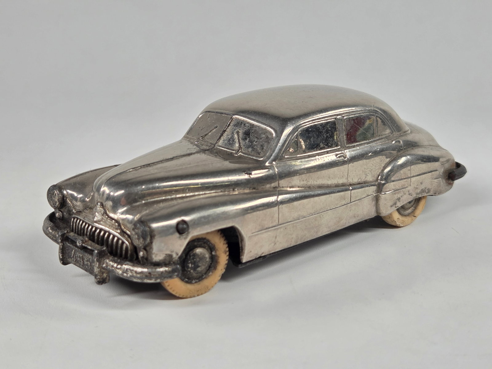 PRAMETA 1/43 SCALE GERMAN BRIT ZONE BUICK 406: REMAINS IN FAIR CONDITION, SHOWING WEAR THROUGHOUT. UNTESTED.