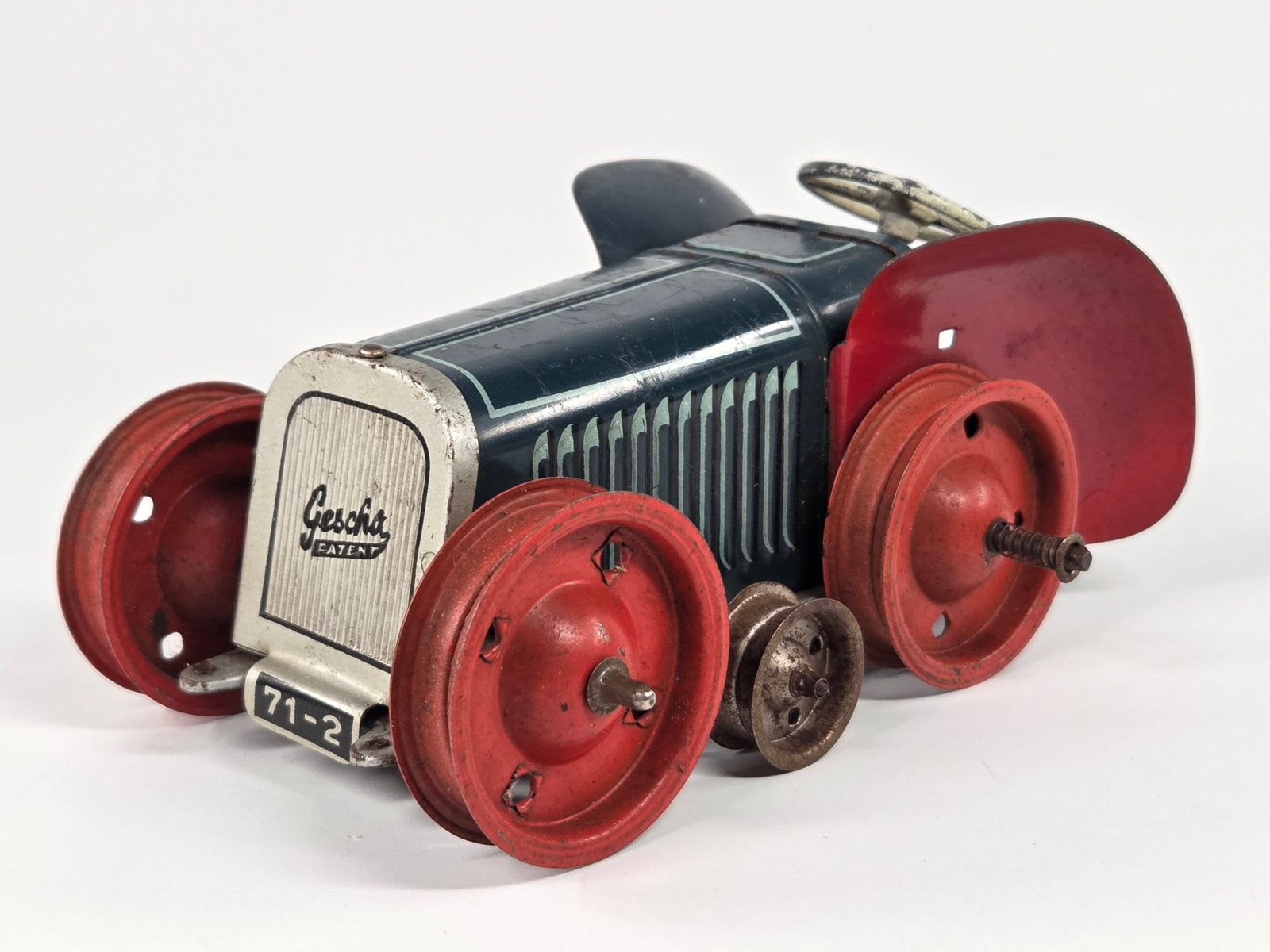 GESCHA GERMAN TIN LITHO WIND UP TRACTOR