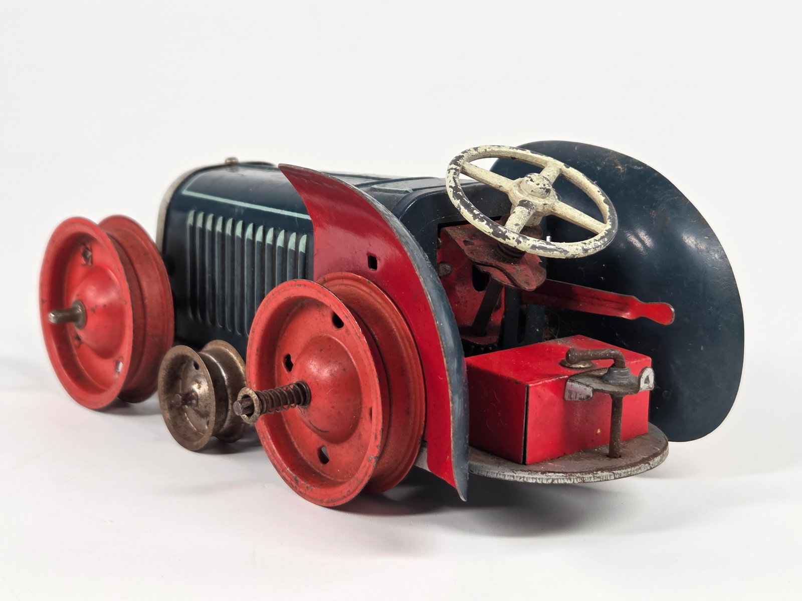 GESCHA GERMAN TIN LITHO WIND UP TRACTOR - 2