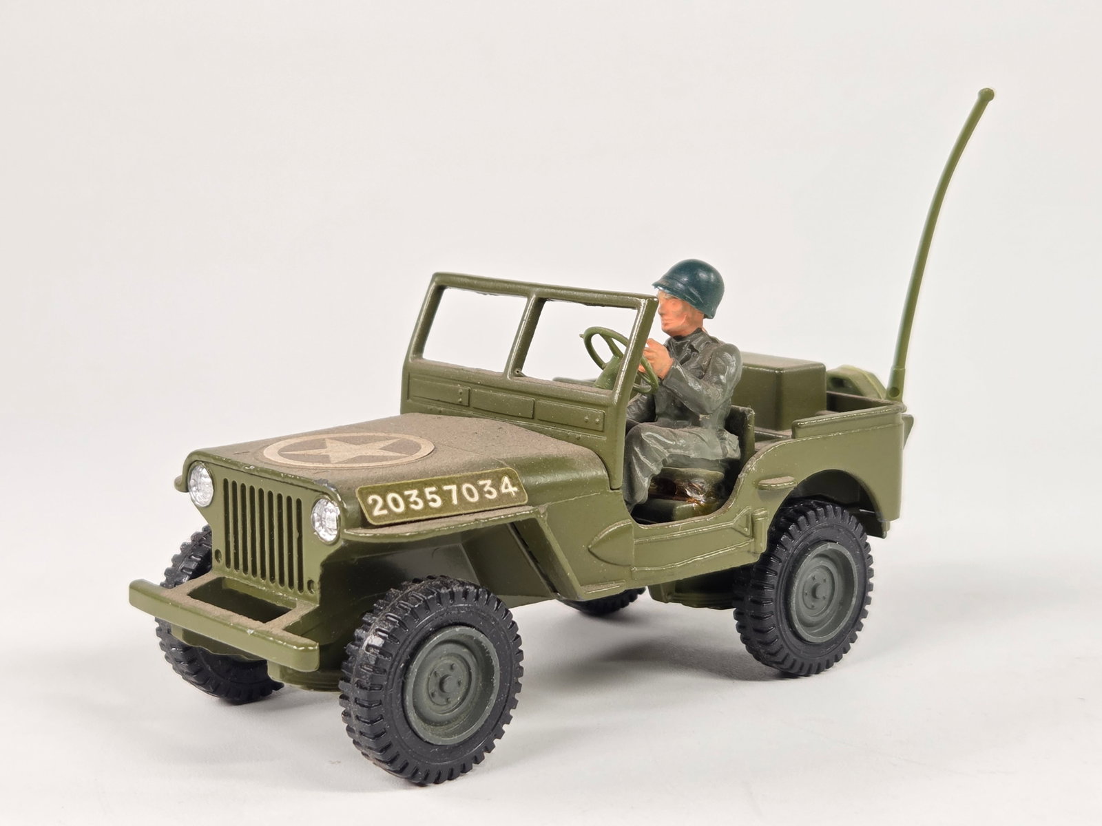 DINKY TOYS US JEEP