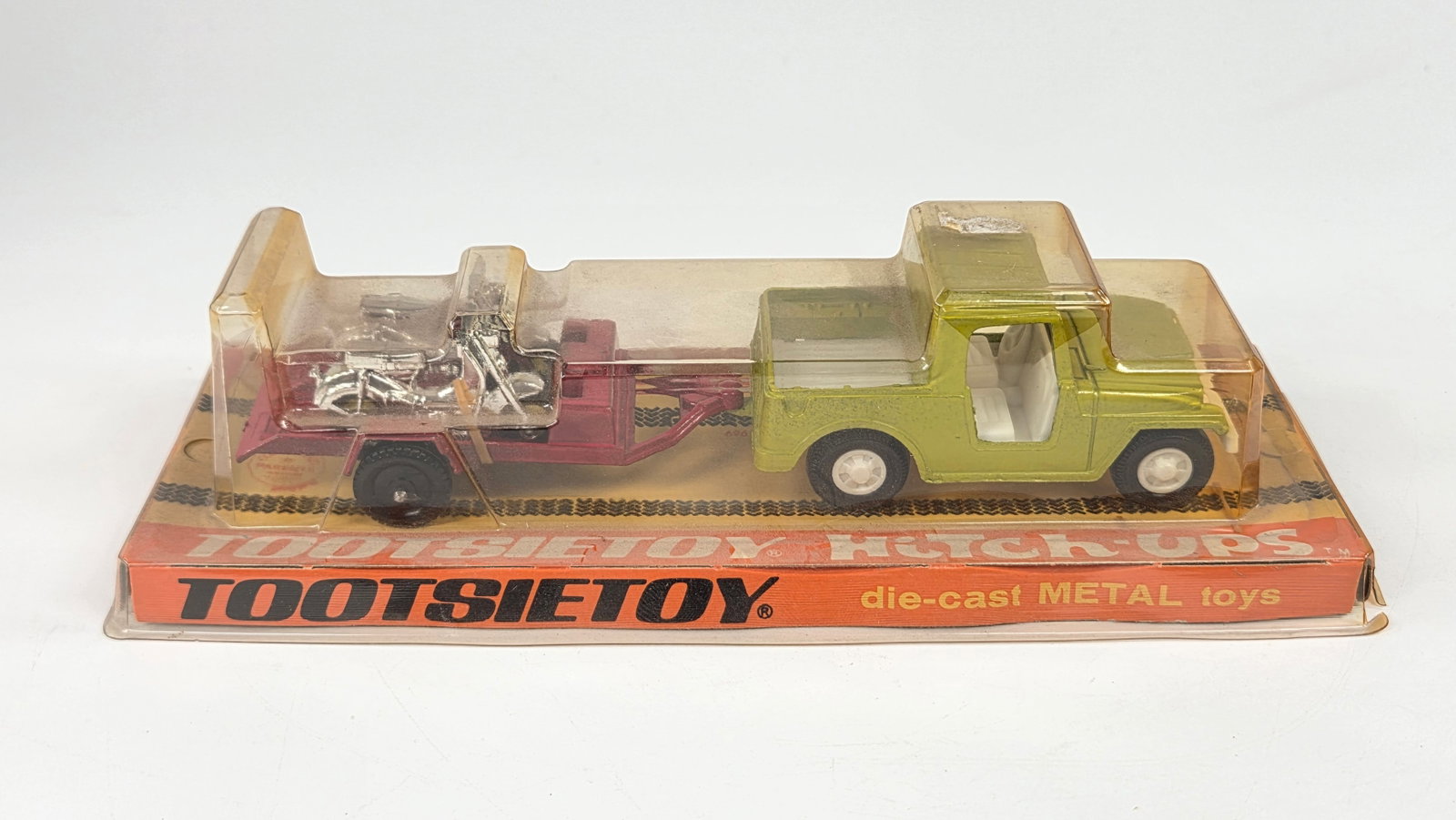 VINTAGE TOOTSIETOY HITCH-UPS SET NIP (1 of 4)