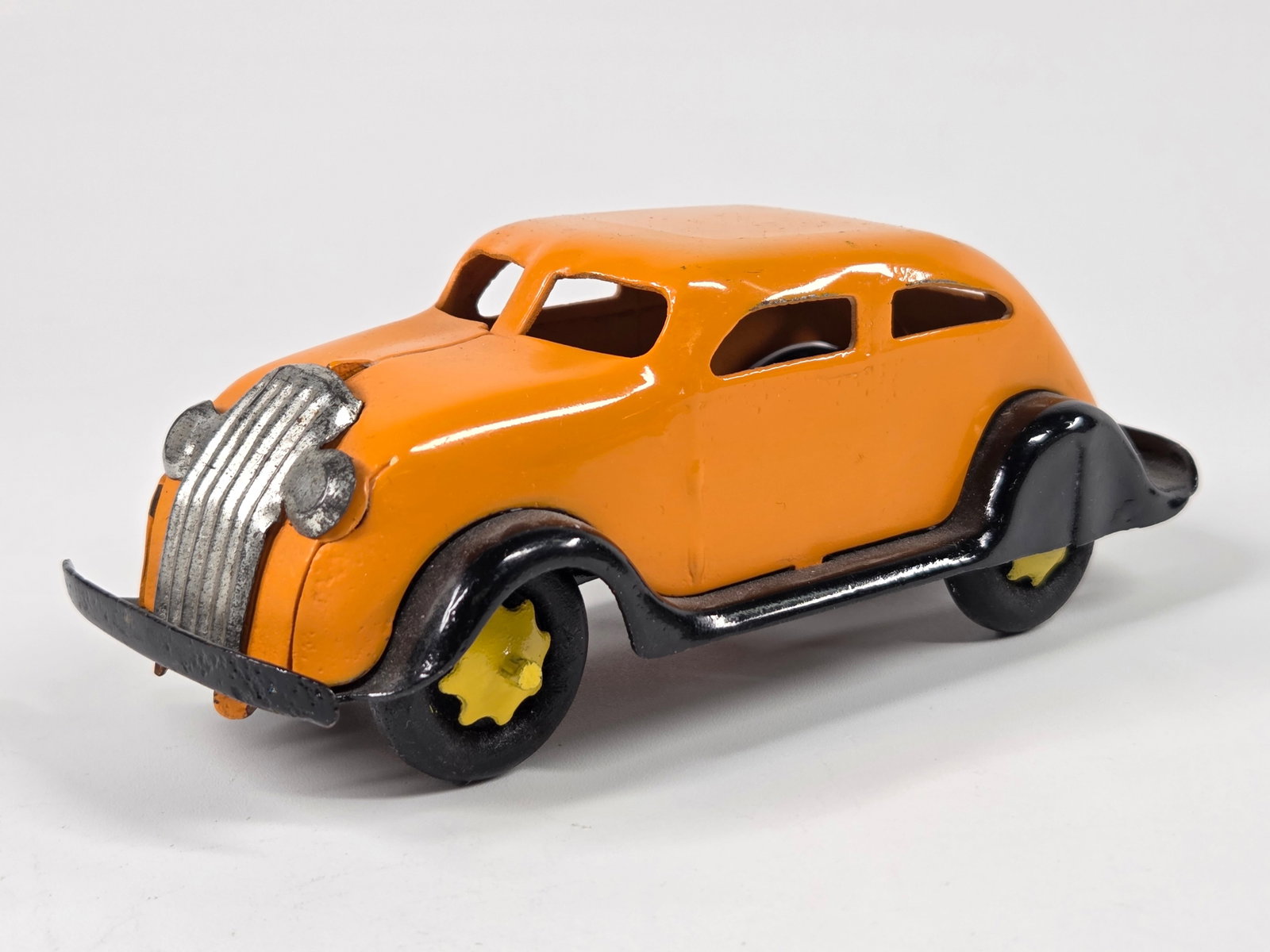 RESTORED MARX PRESSED STEEL AIRFLOW (1 of 5)