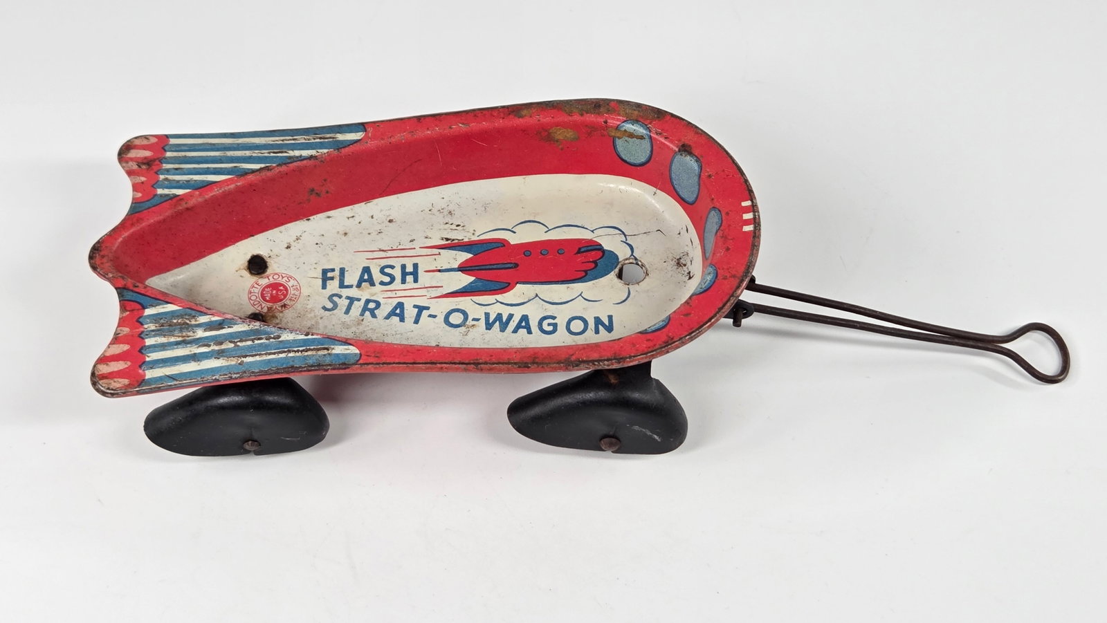 WYANDOTTE PRESSED STEEL FLASH STRAT-O-WAGON: REMAINS IN FAIR TO GOOD CONDITION, SHOWING TYPICAL WEAR.