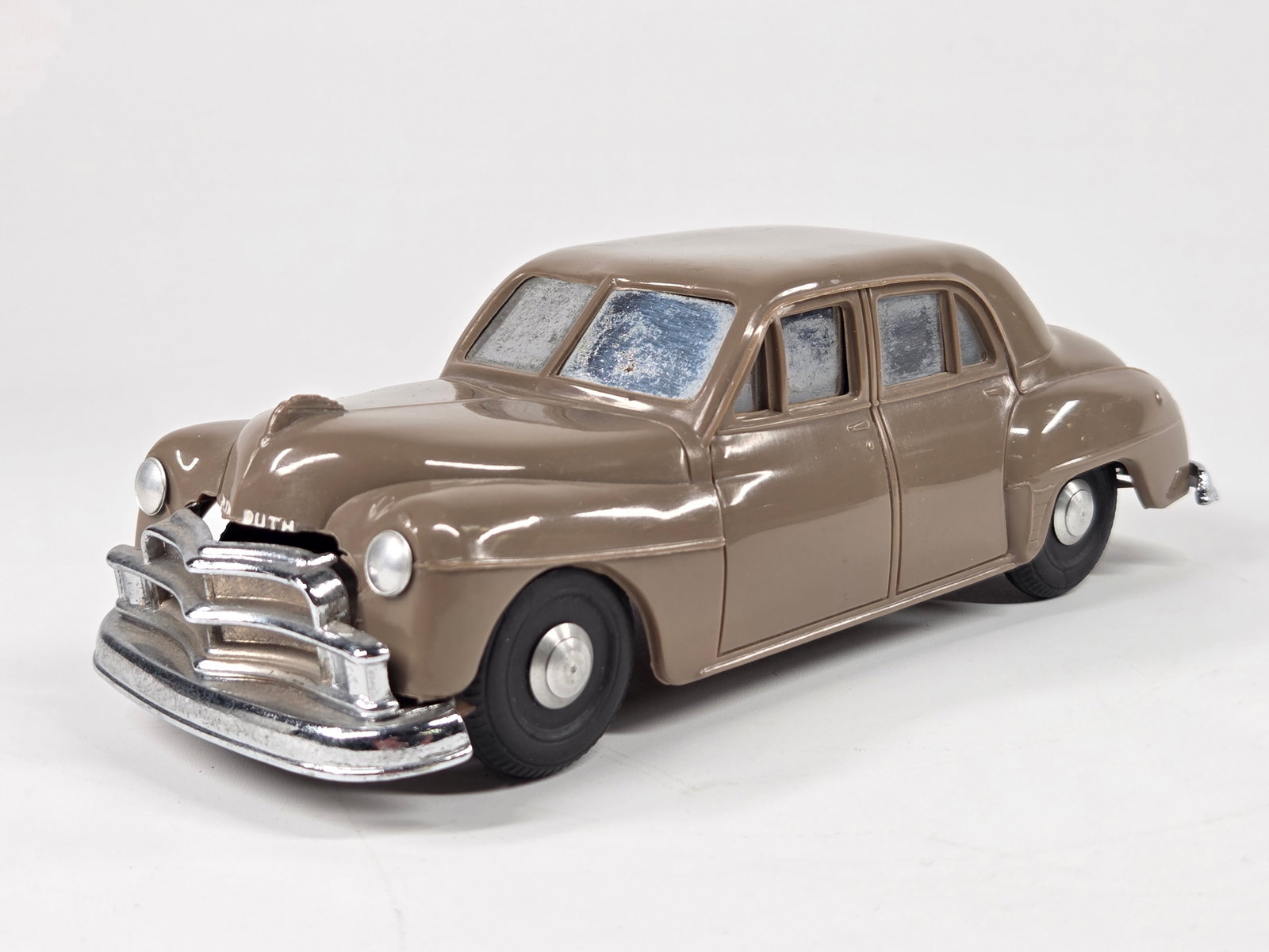 VINTAGE WIND UP PLYMOUTH DEALER PROMO CAR