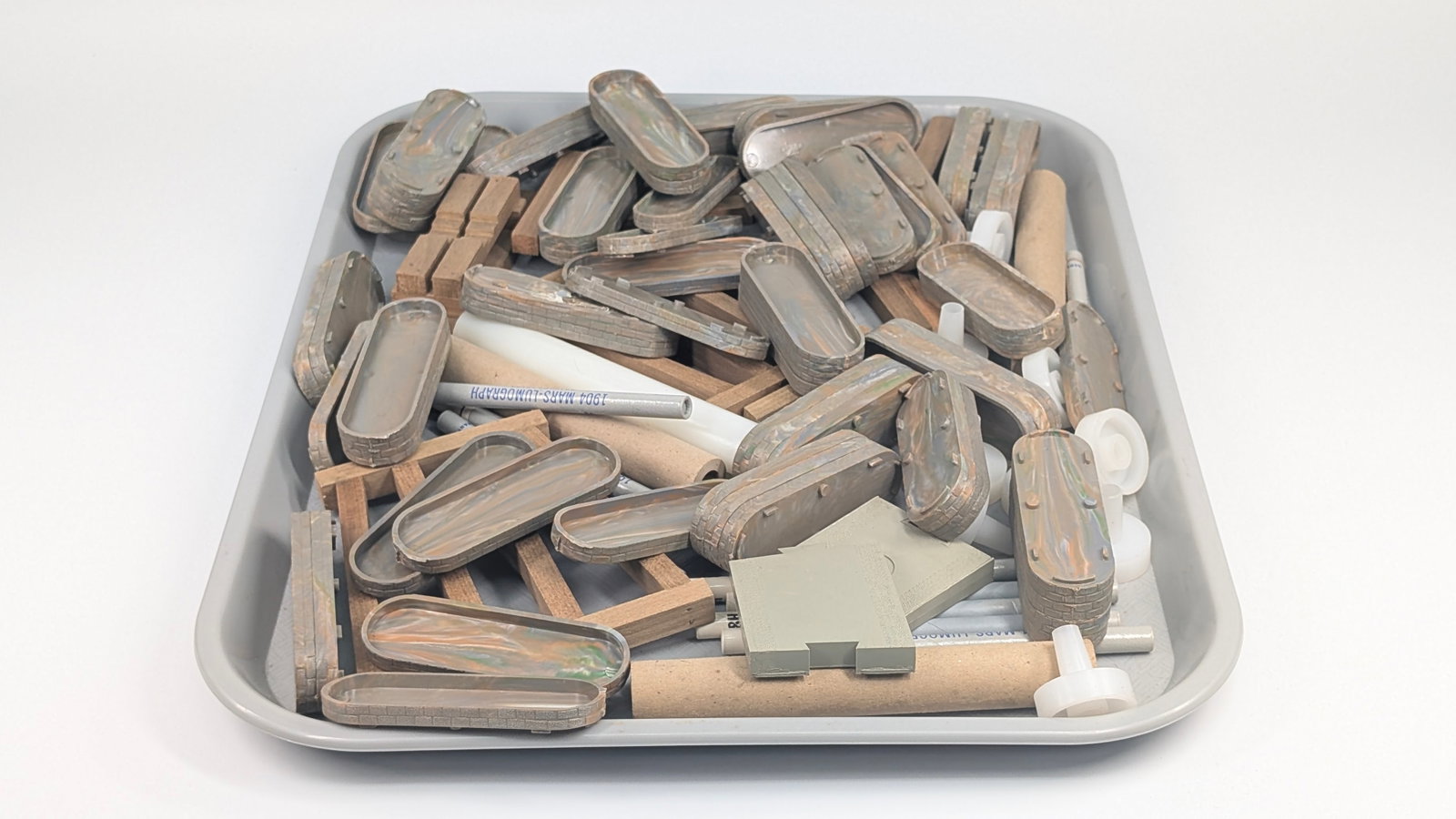VARIOUS RAILROAD TRACK PLASTIC RISERS - 3