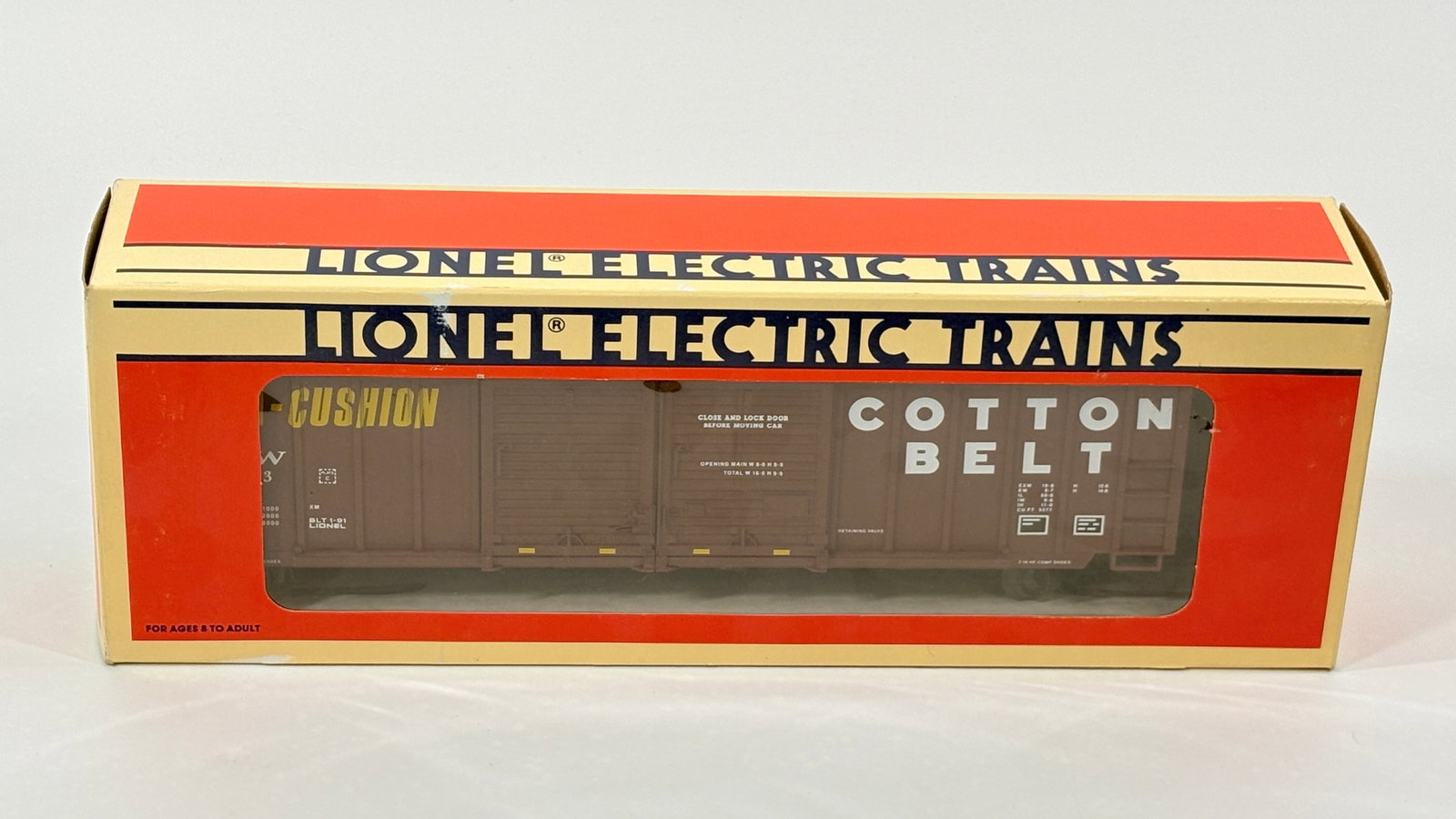 LIONEL O GAUGE 6-17203 COTTON BELT DOUBLE DOOR BOXCAR: REMAINS IN VERY GOOD CONDITION WITH BOX.