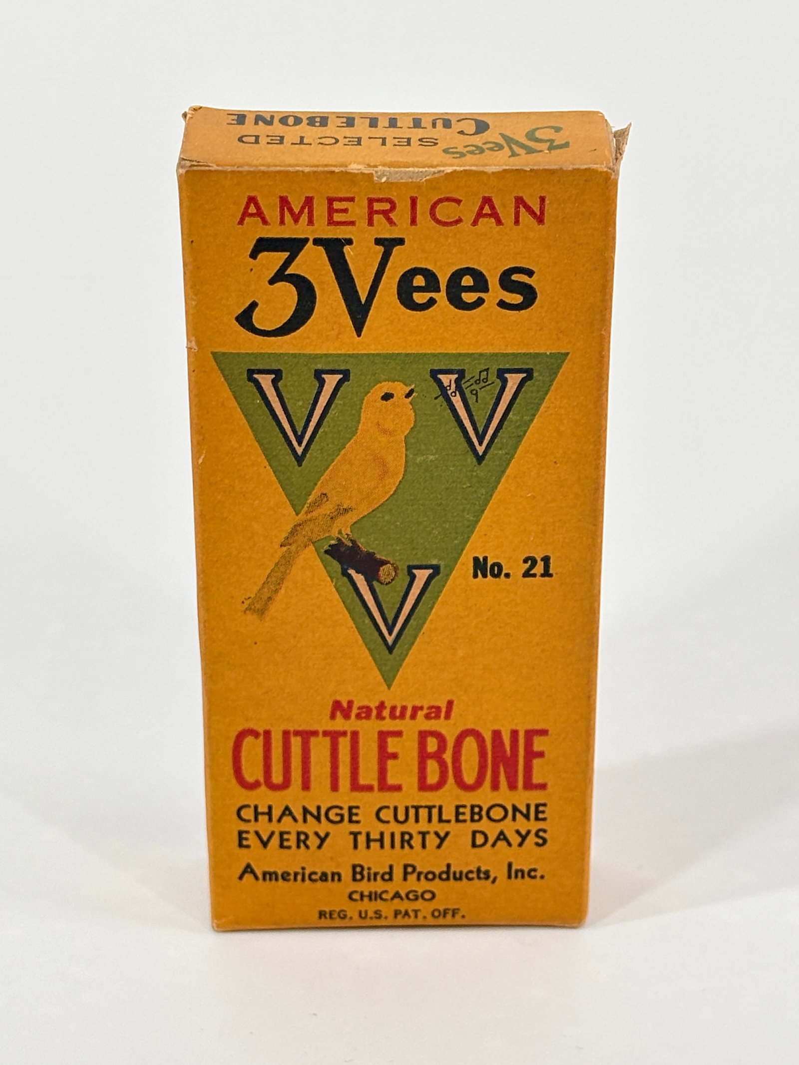 AMERICAN 3VEES NATURAL CUTTLEBONE STORE DISPLAY BOX (1 of 3)