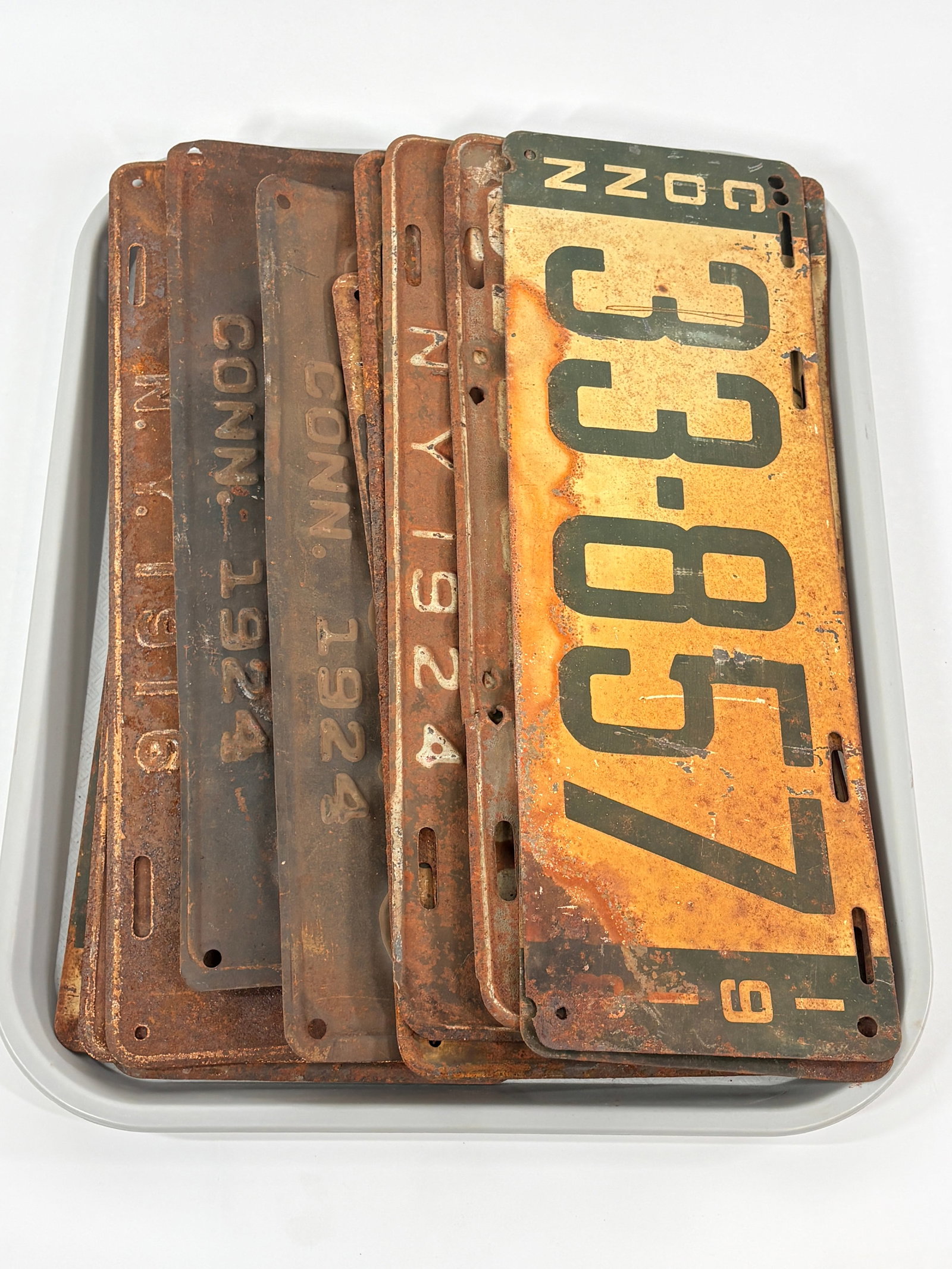 13) 1910'S-20'S CONNECTICUT NEW YORK LICENSE PLATES W/ MATCHED SETS (1 of 5)