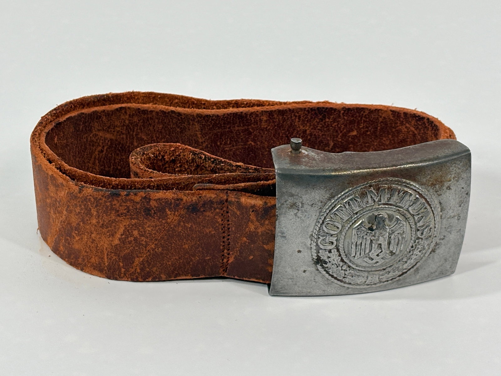 WWII GERMAN ARMY LEATHER BELT WITH GOTT MIT UNS METAL BUCKLE (1 of 3)