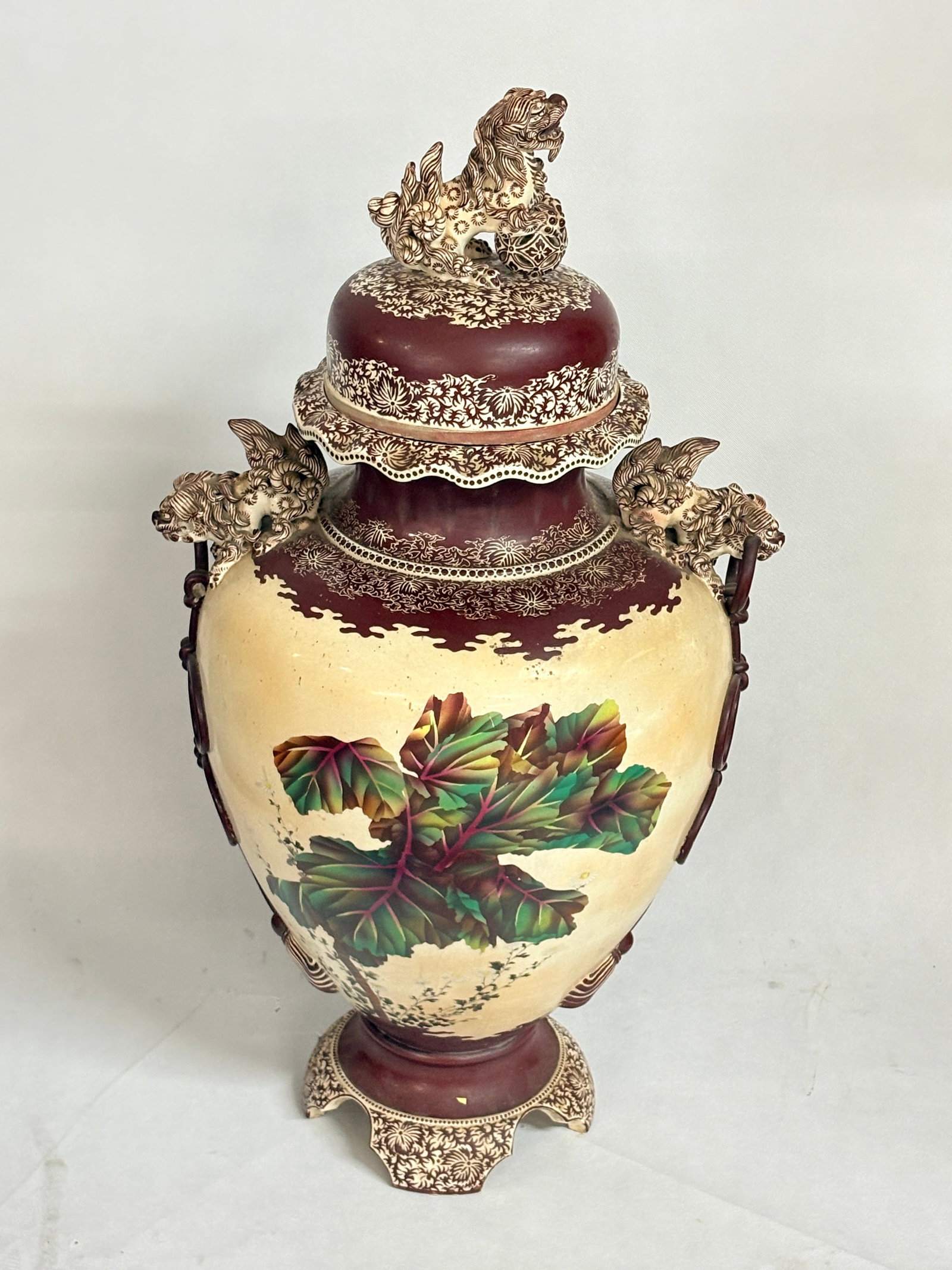 LARGE 34" CERAMIC PAINTED ORIENTAL FLOOR VASE: REMAINS IN GOOD CONDITION, SHOWING SOME TYPICAL WEAR. NO CHIPS OR CRACKS. IT IS DIRTY, NEEDING CLEANED.