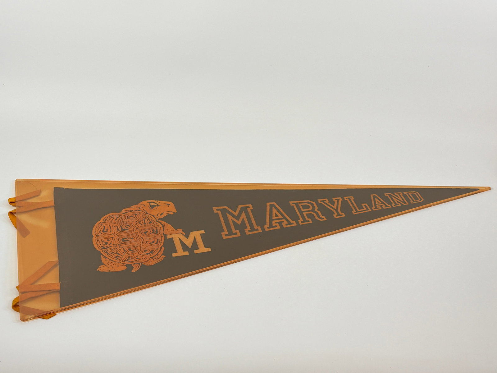 VINTAGE MARYLAND UNIVERSITY FELT PENNANT: REMAINS IN GOOD CONDITION, SHOWING SOME SMALL HOLES.