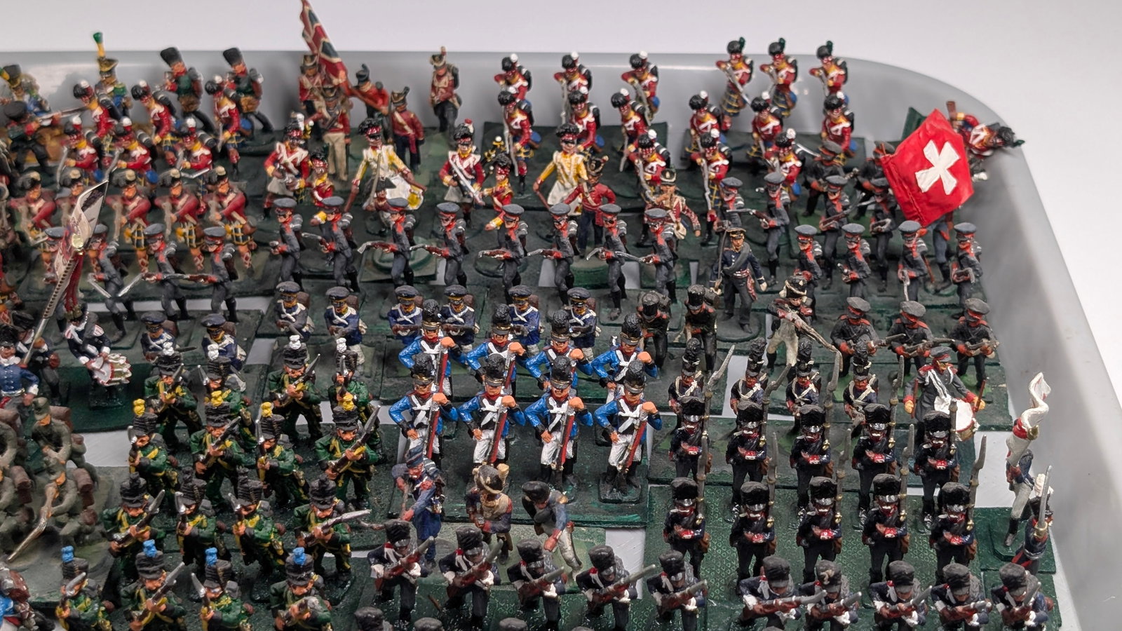 LARGE SELECTION HAND PAINT WARGAMING FIGURES - 5