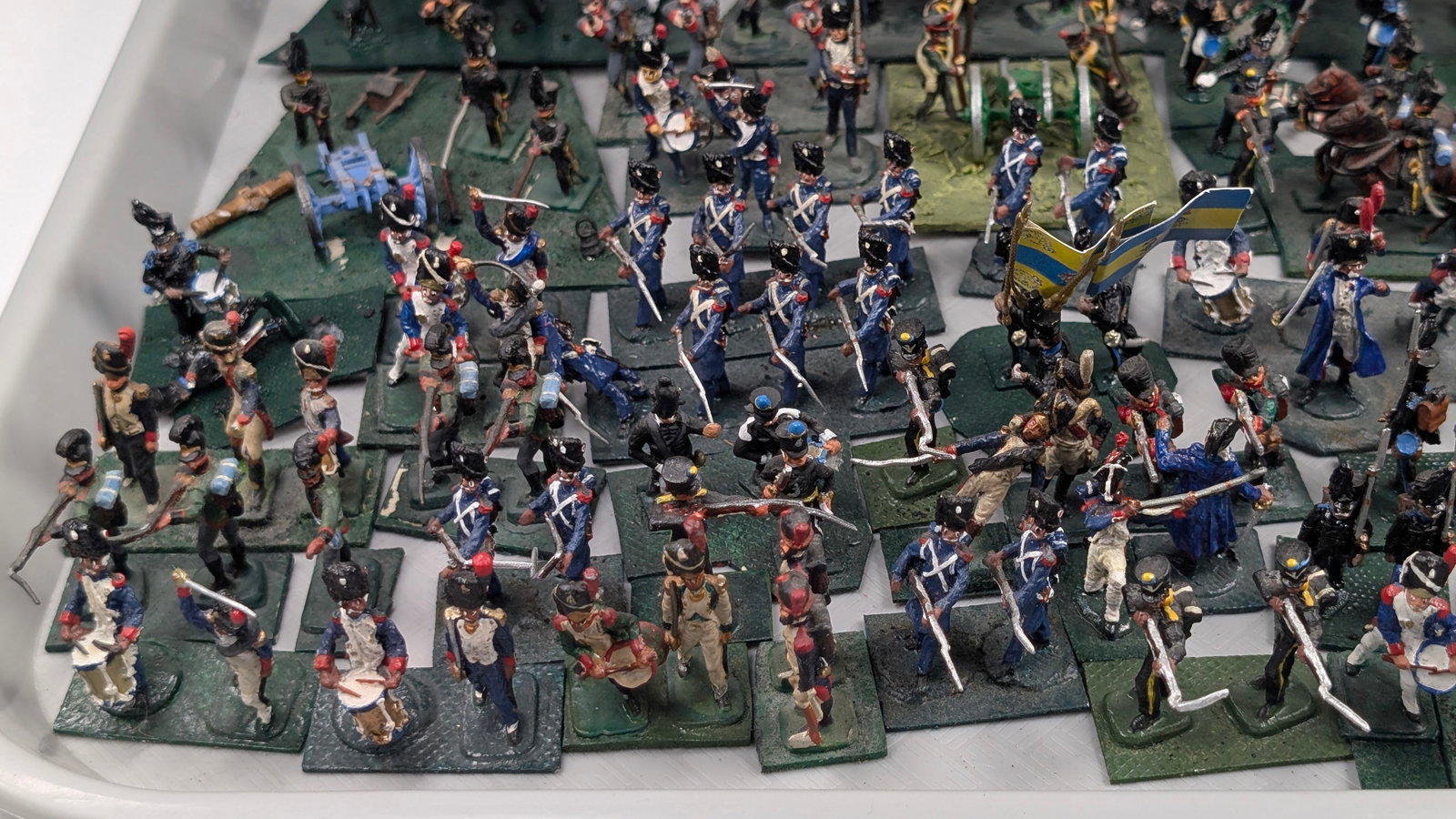 LARGE SELECTION HAND PAINT WARGAMING FIGURES - 3
