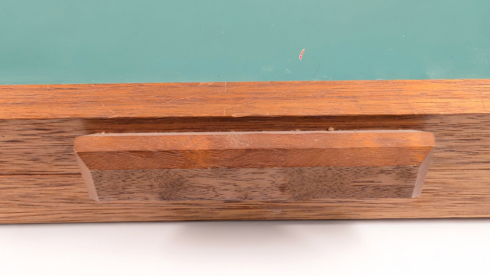 WOOD TABLE TOP DISPLAY CASE - 2