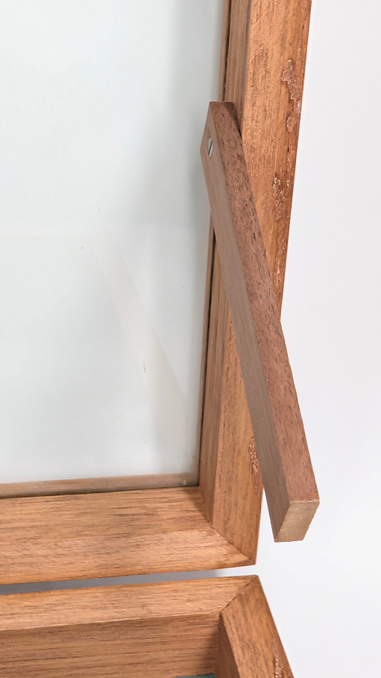 WOOD TABLE TOP DISPLAY CASE - 3