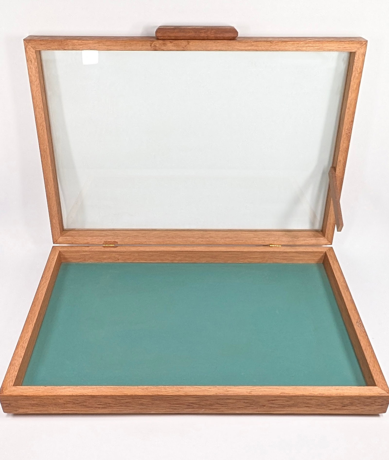 WOOD TABLE TOP DISPLAY CASE - 4