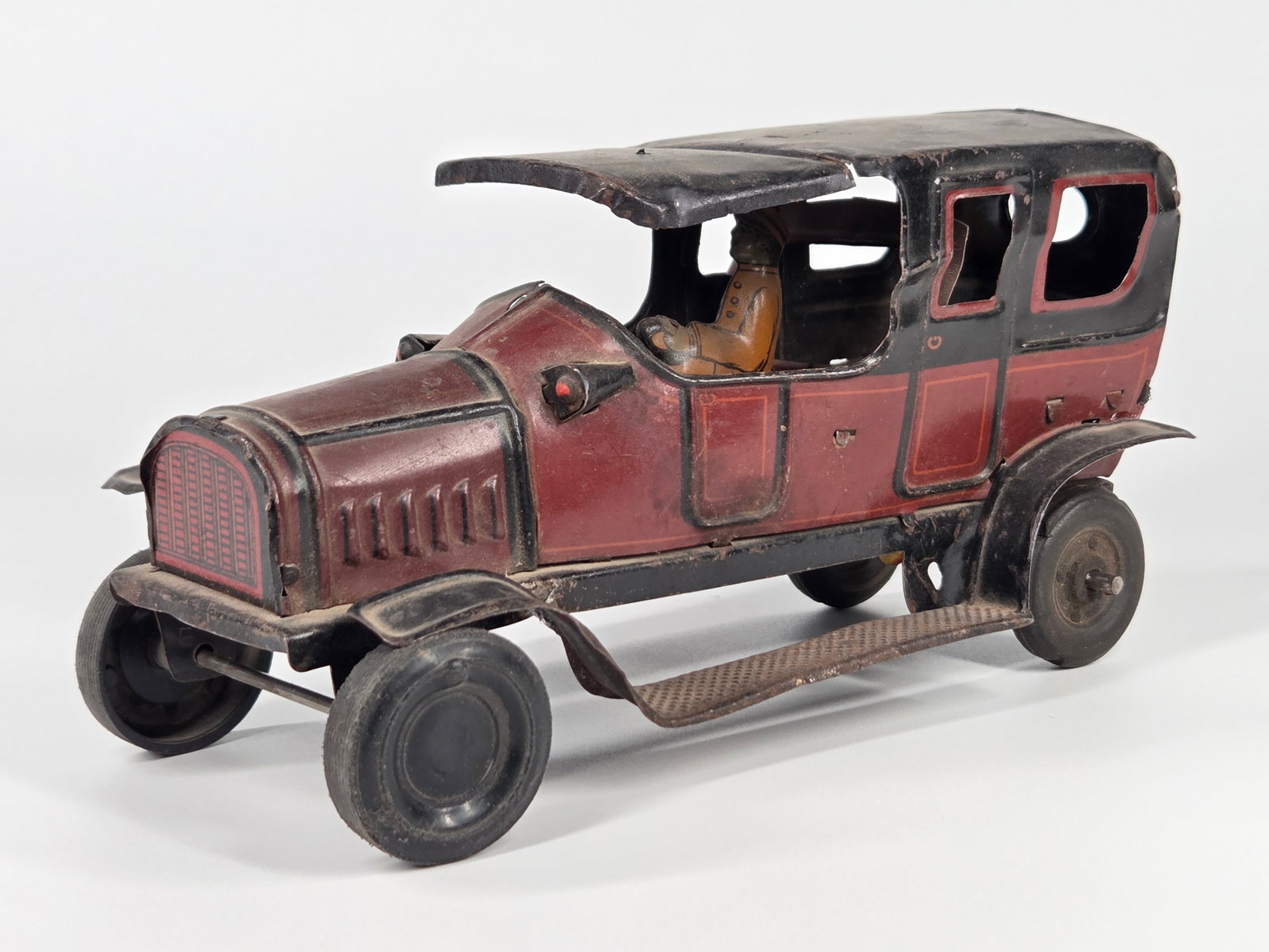 GERMAN TIN LITHO WIND UP TOURING CAR (1 of 6)