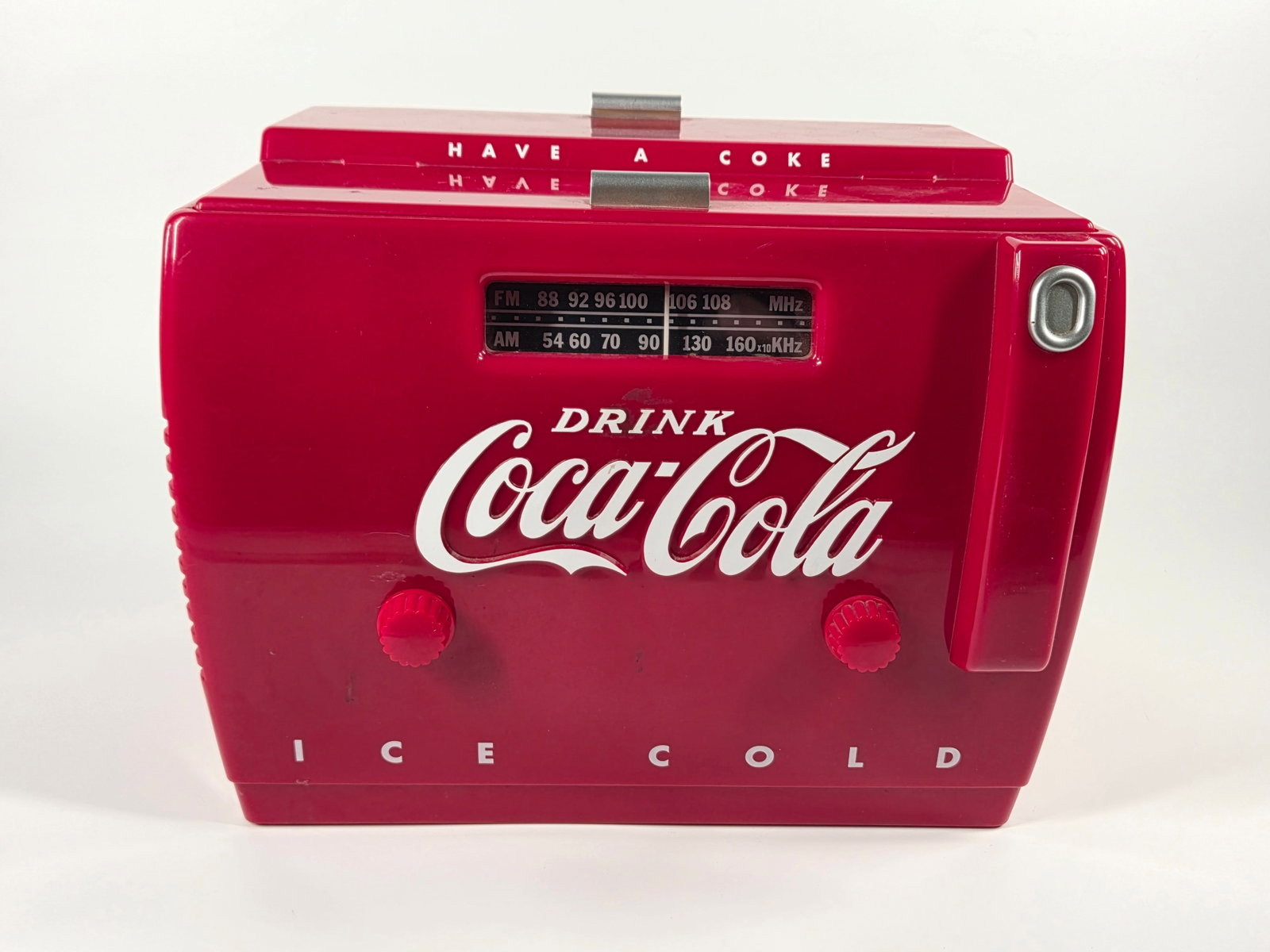 OLD-TYME COCA-COLA COOLER COKE RADIO AM/FM CASSETTE RANDIX (1 of 5)