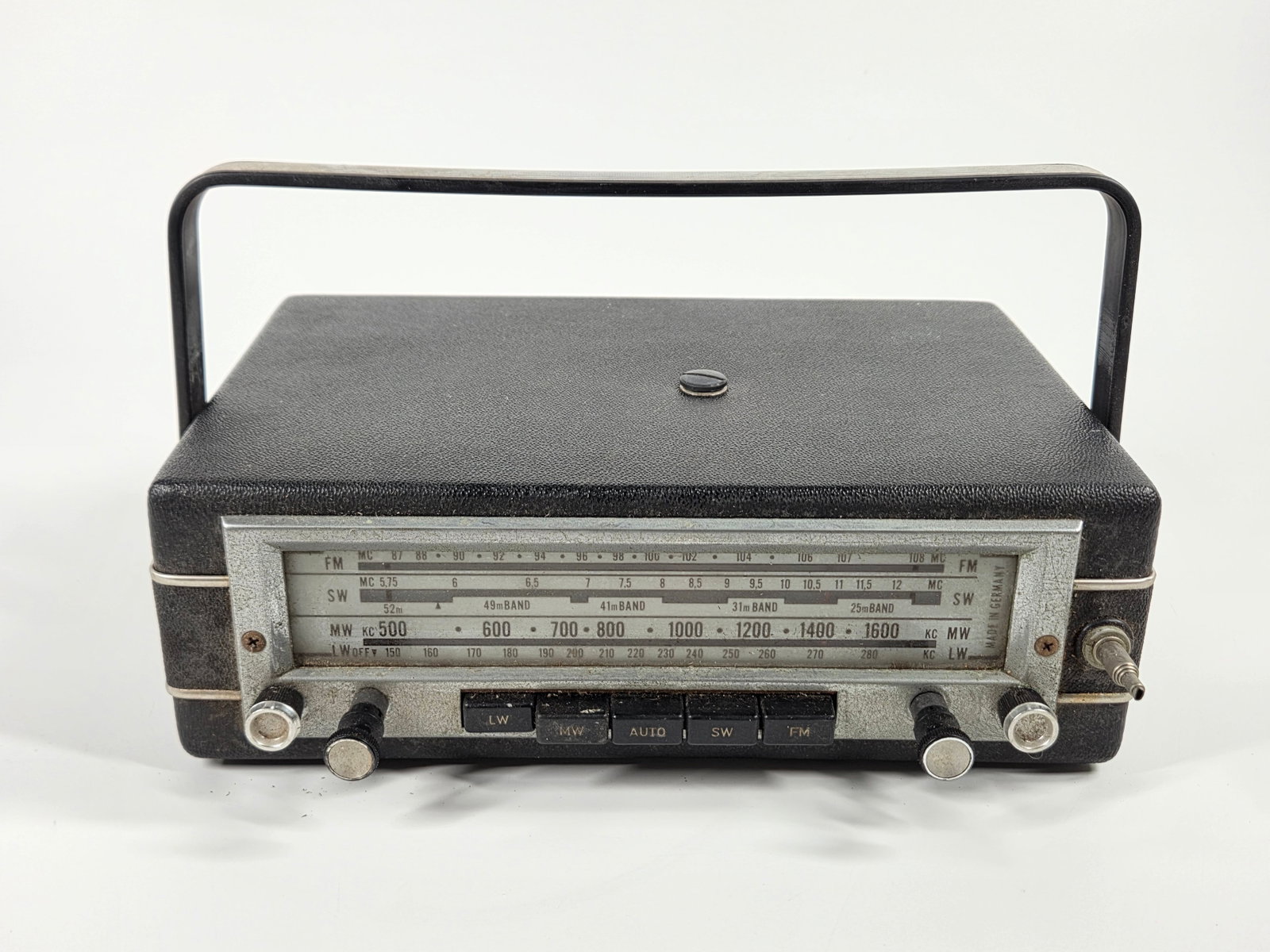 SUDFUNK PORTABLE MULTI-BAND GERMAN TRANSISTOR RADIO (1 of 5)