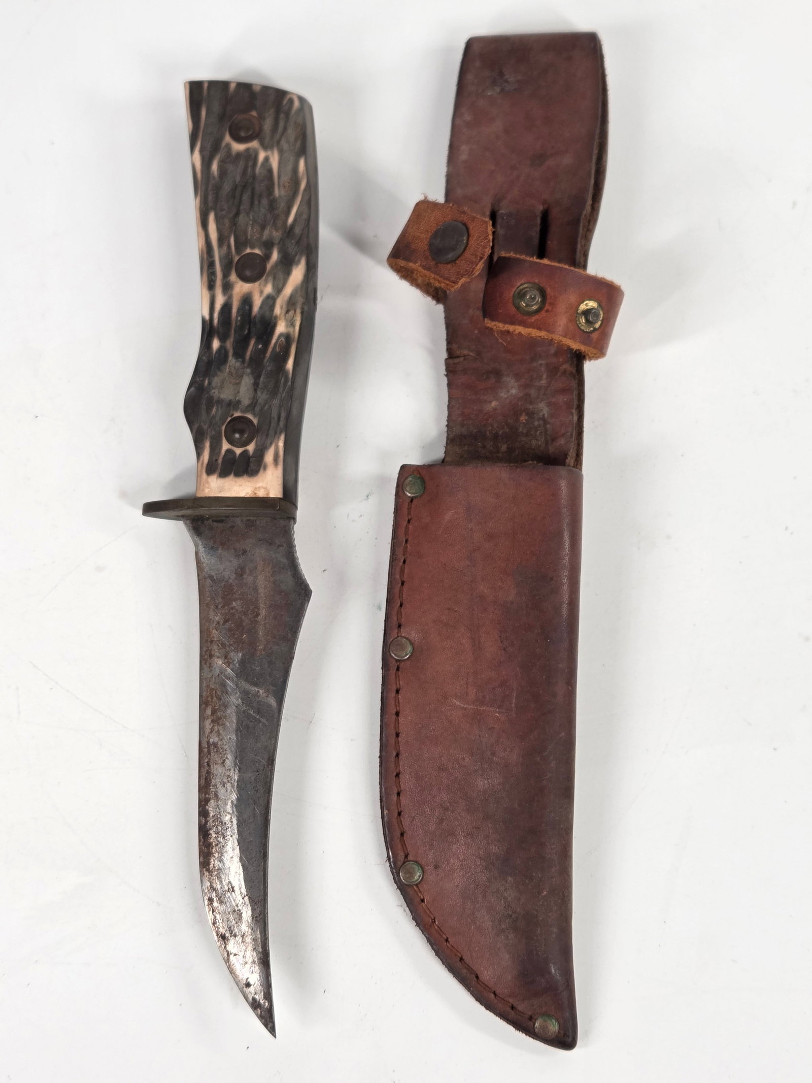 IMPERIAL FIXED BLADE SKINNER HUNTING KNIFE IN SHEATH (1 of 5)